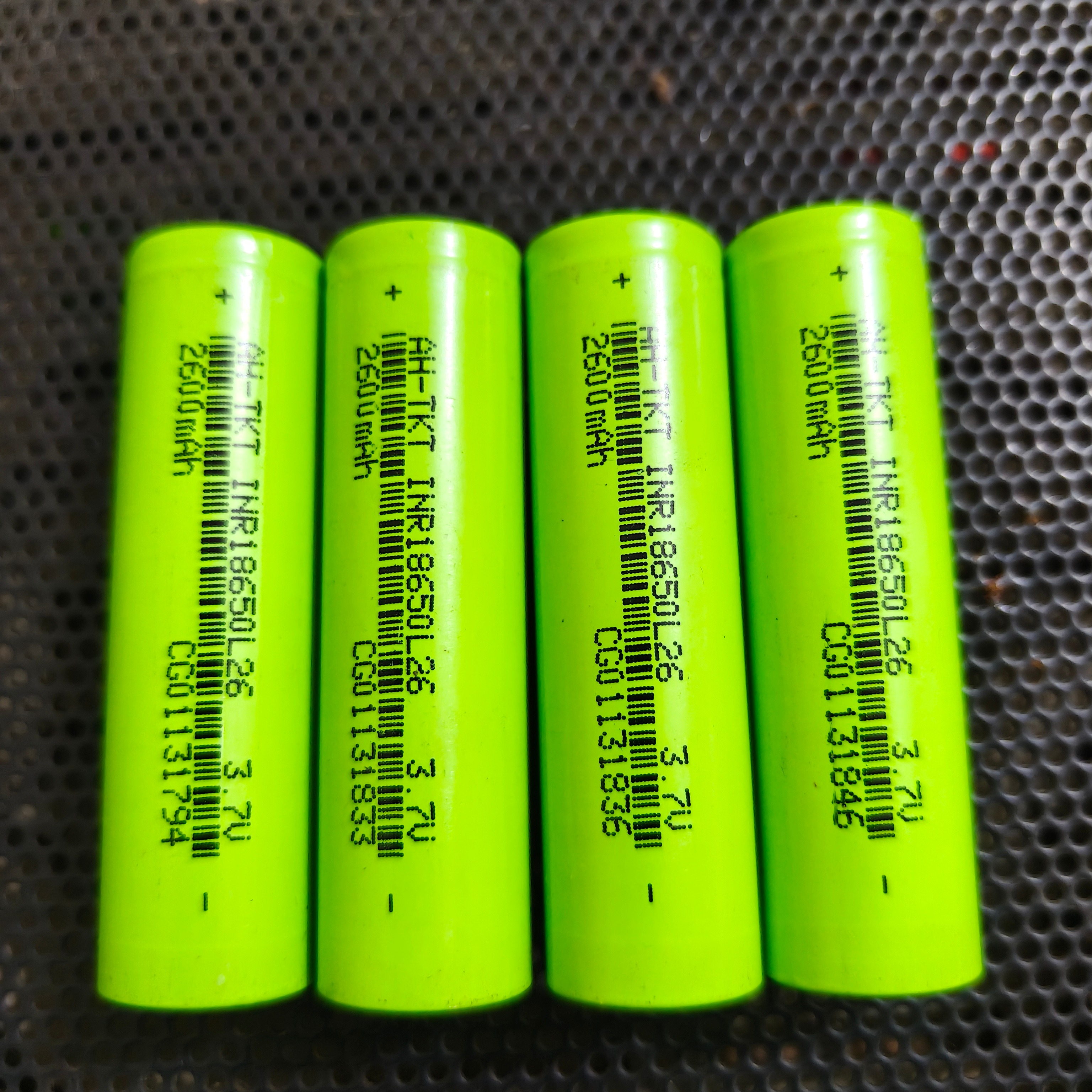 New 2600mAh 18650 Lithium Battery