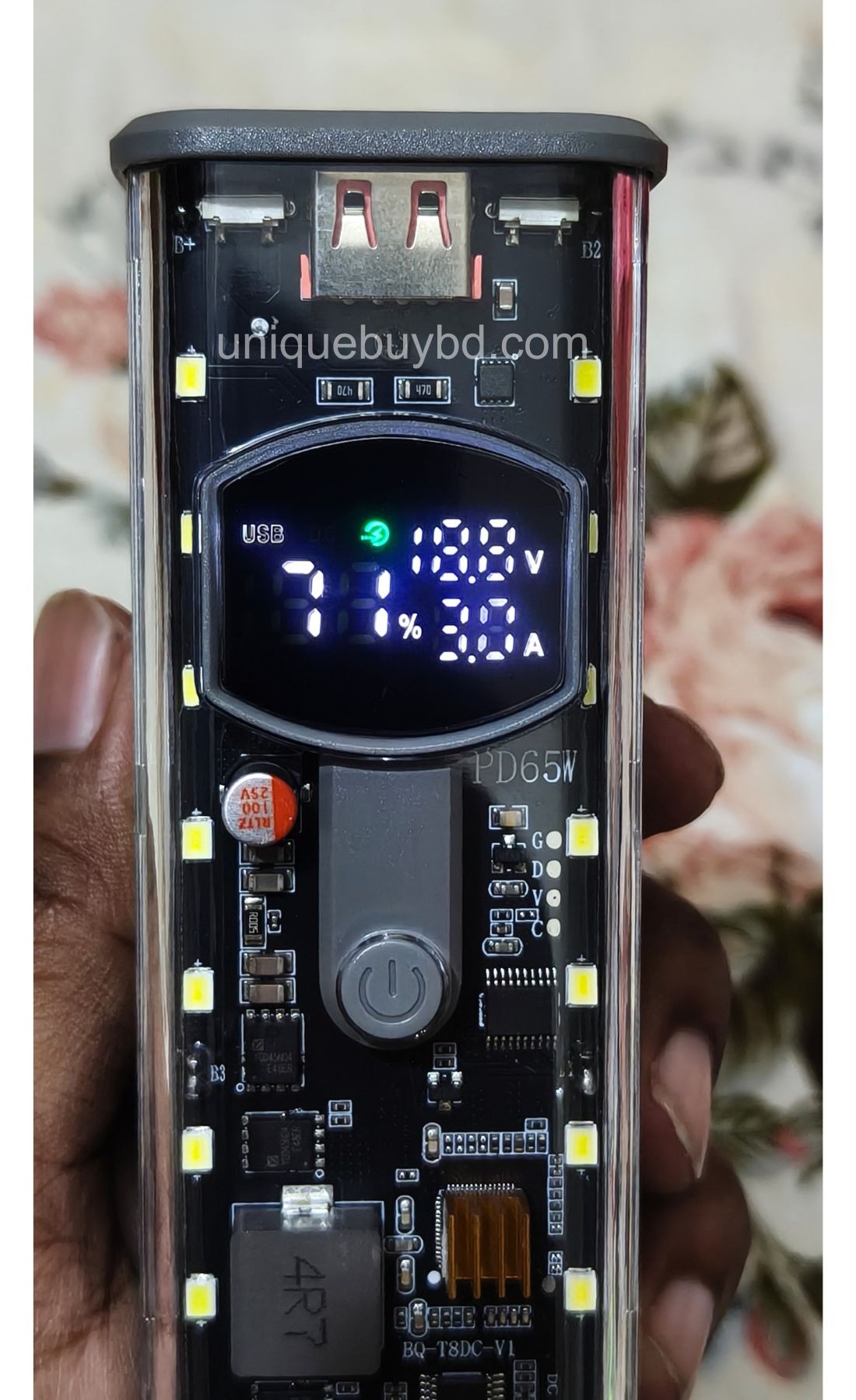 65W Super Fast Charging Transparent Power Bank Case Solderless 8pcs 18650 Battery with LED Light_img_1