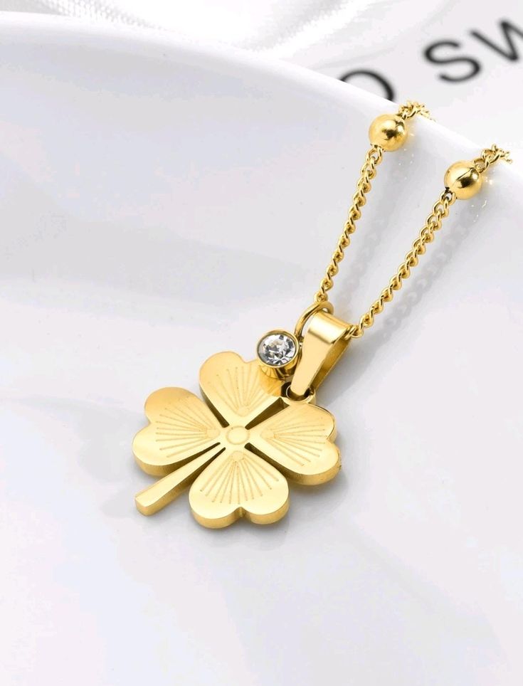 Four Leaf Neckpiece_img_1
