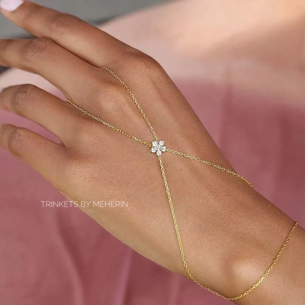 Kaia Hand Chain