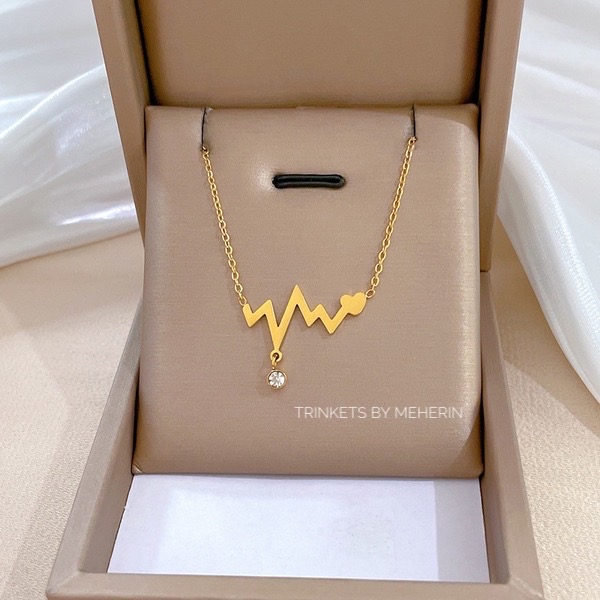 Heartbeat Pendant Neckpiece_img_0