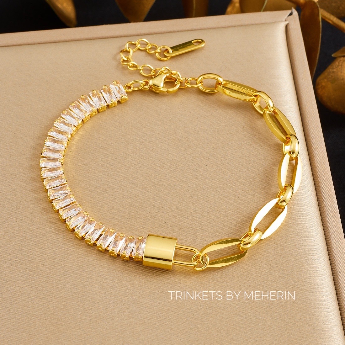 Zircon Linked Chain Bracelet_img_0