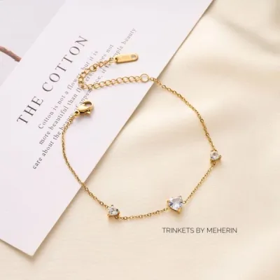Triangular Diamond Bracelet_img_0