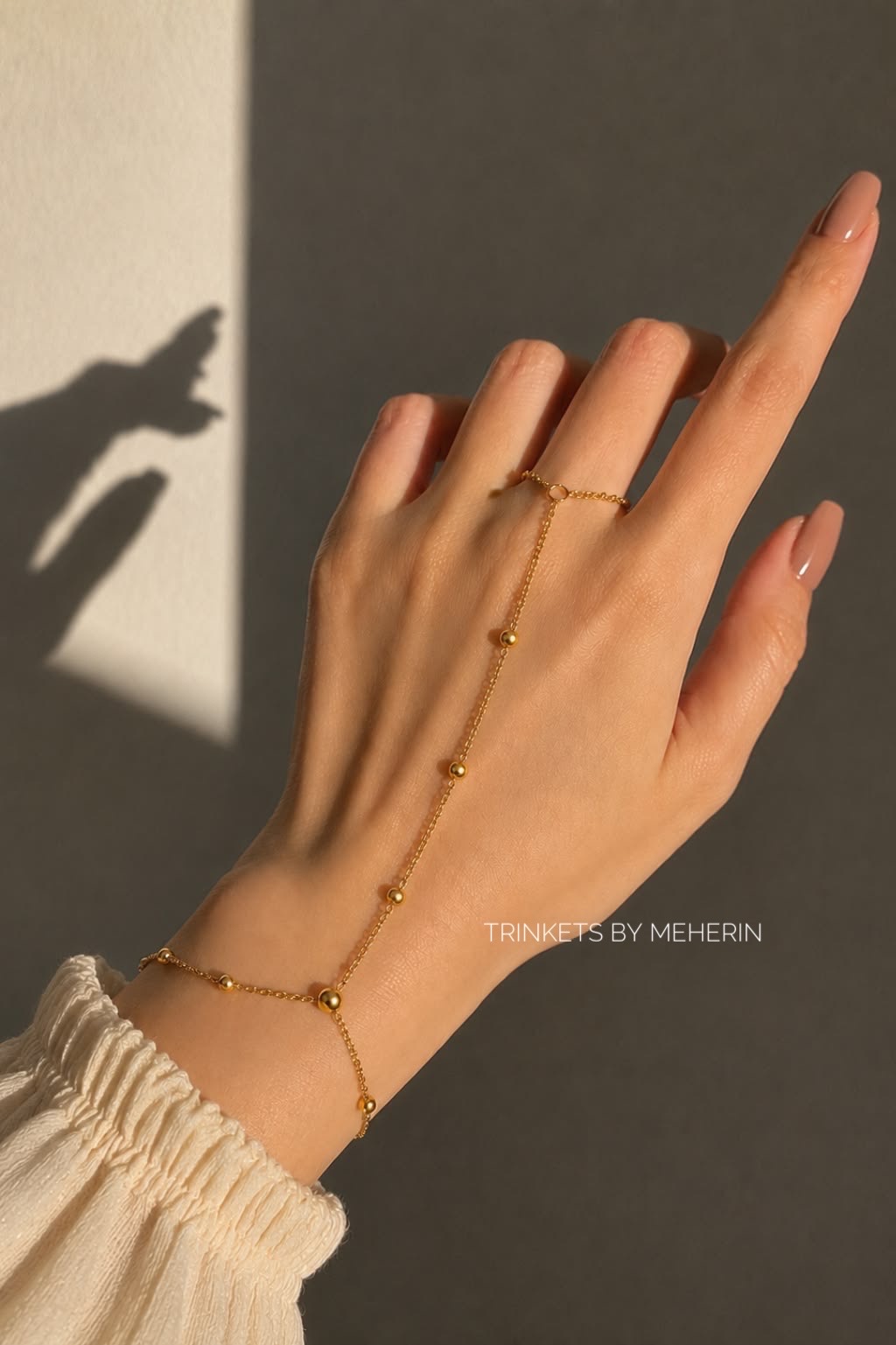 VIORA HAND CHAIN_img_0