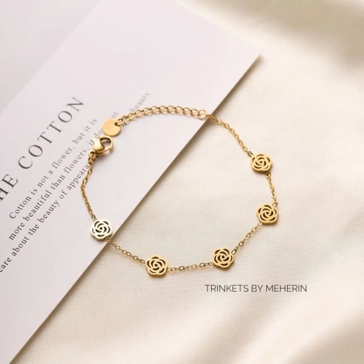 Gold Camelia Bracelet
