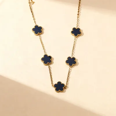 Cl'over neckpiece_img_1