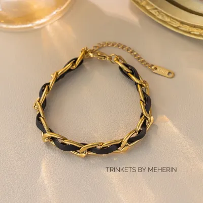 Black Leather Pull Bracelet_img_0