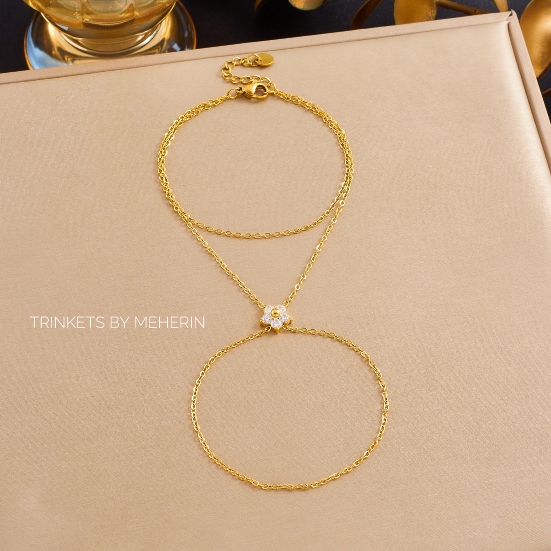 Kaia Hand Chain_img_1