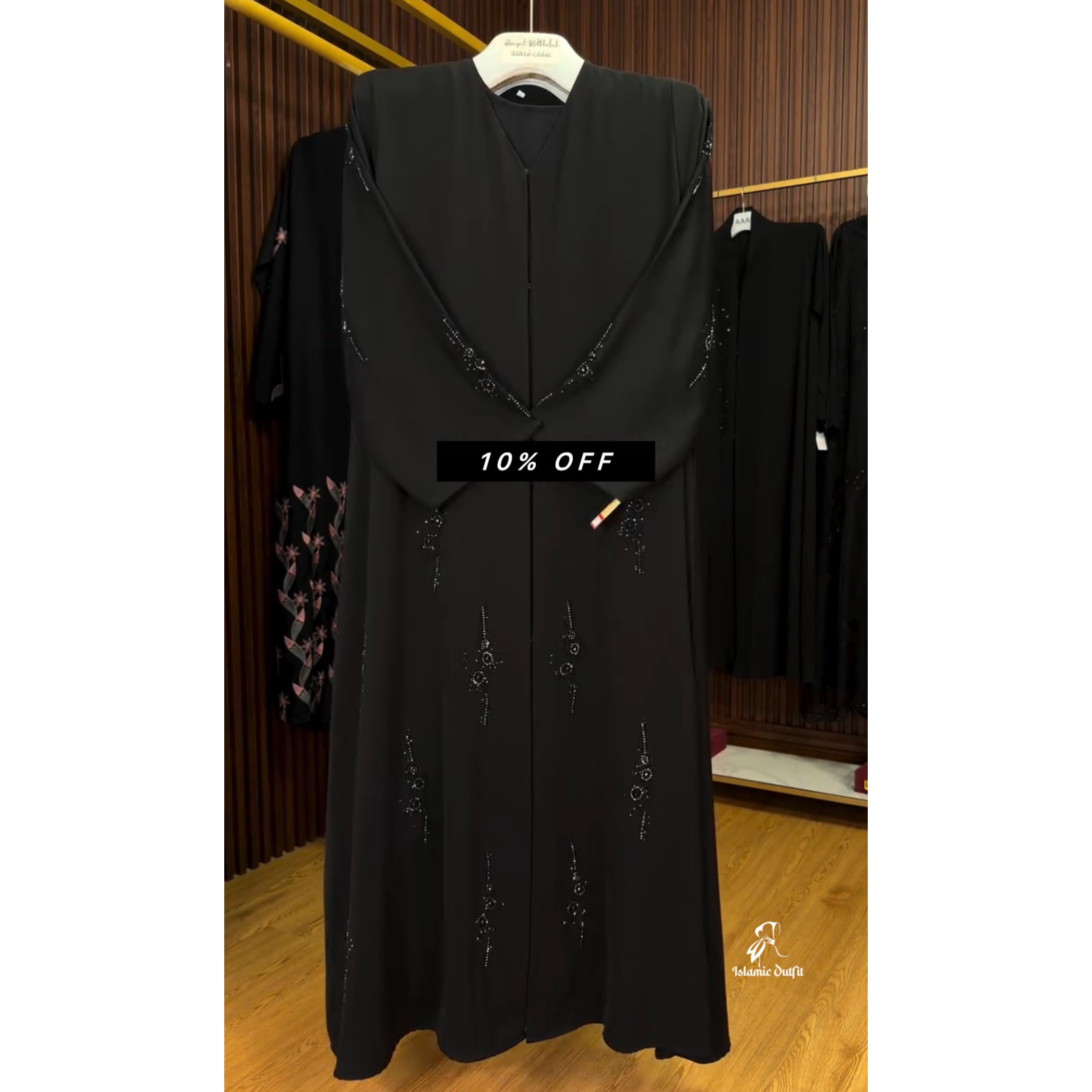 NUJAIFA ABAYA