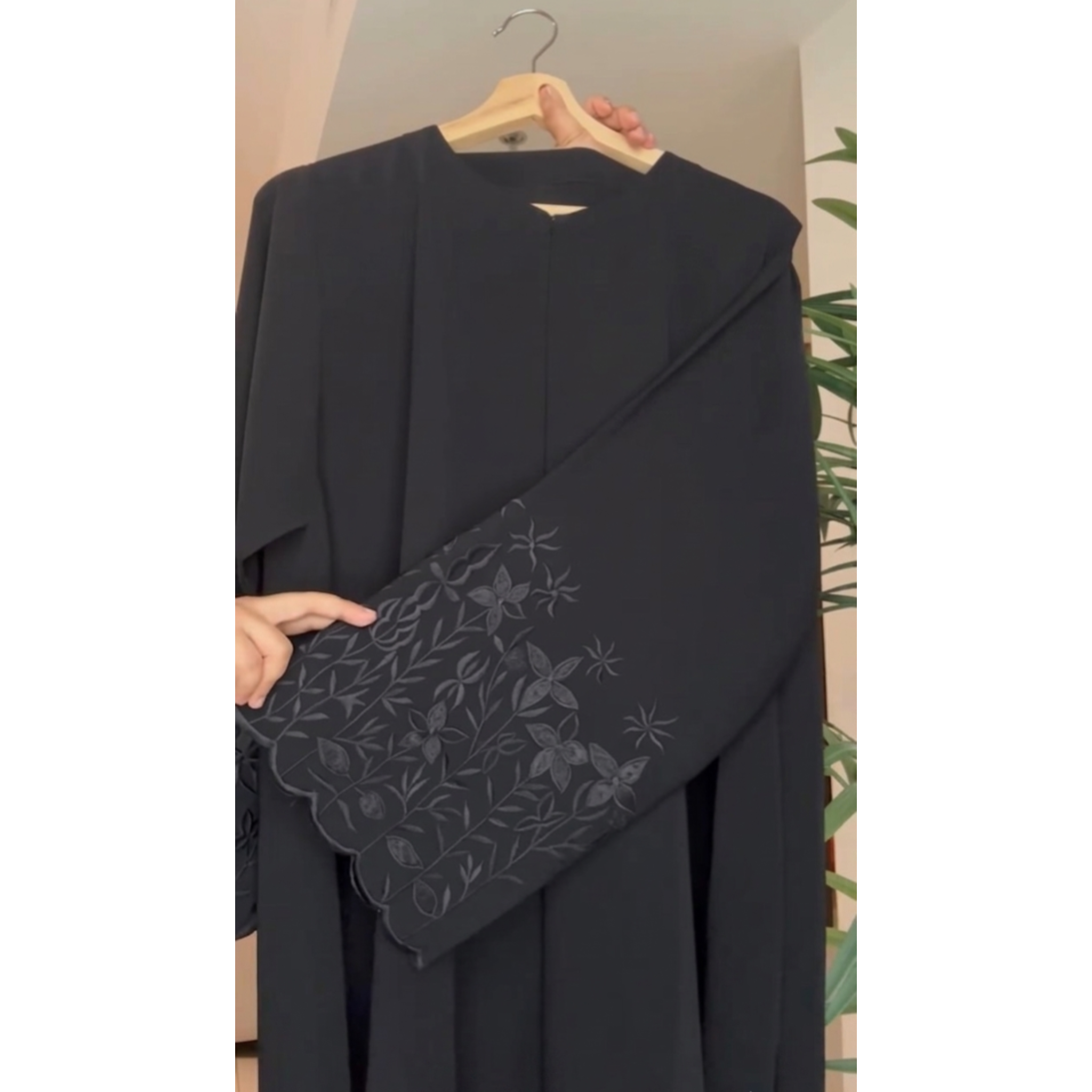 JINIA ABAYA