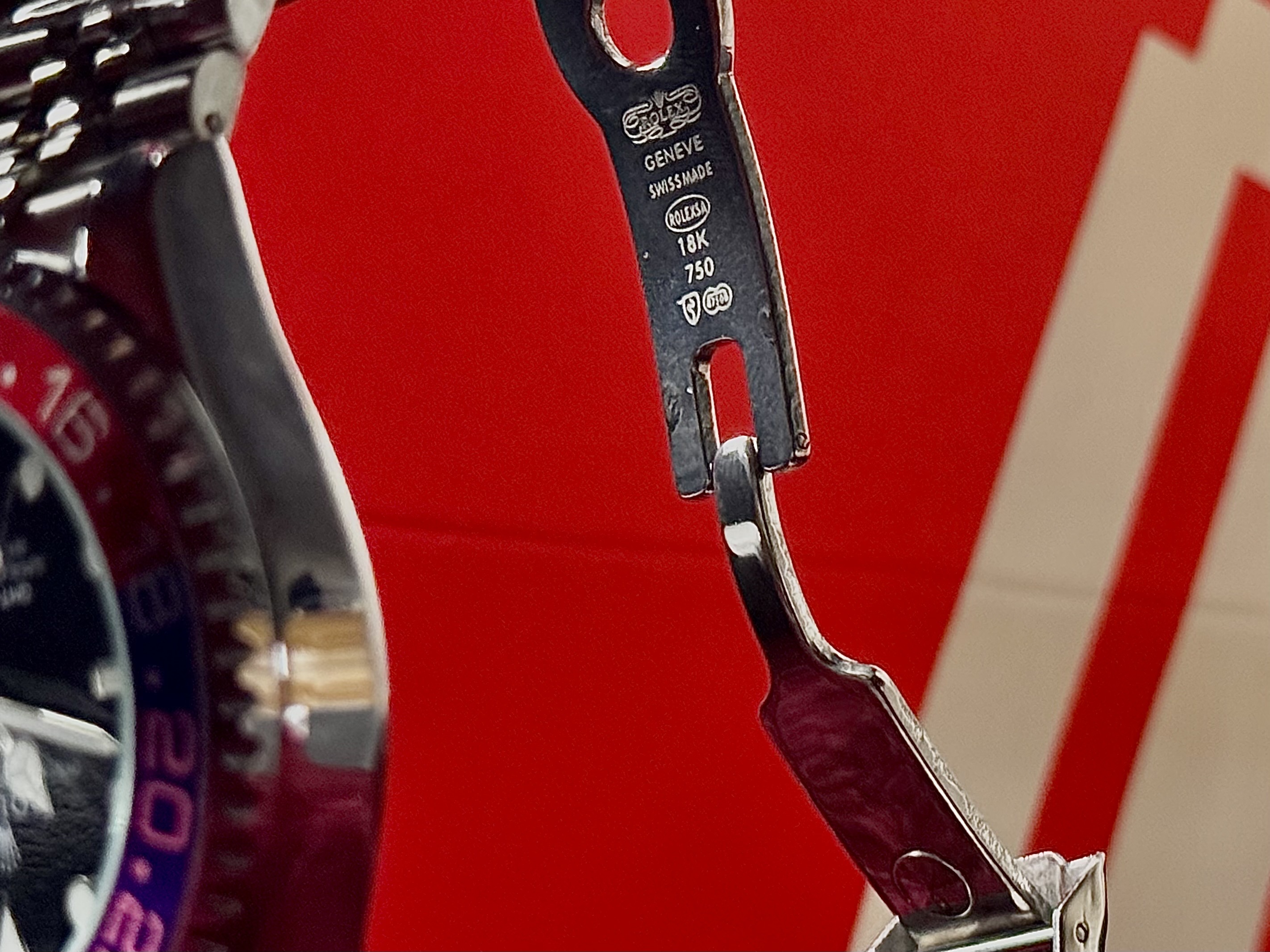 Rolex GMT-Master II Pepsi thumbnail 2