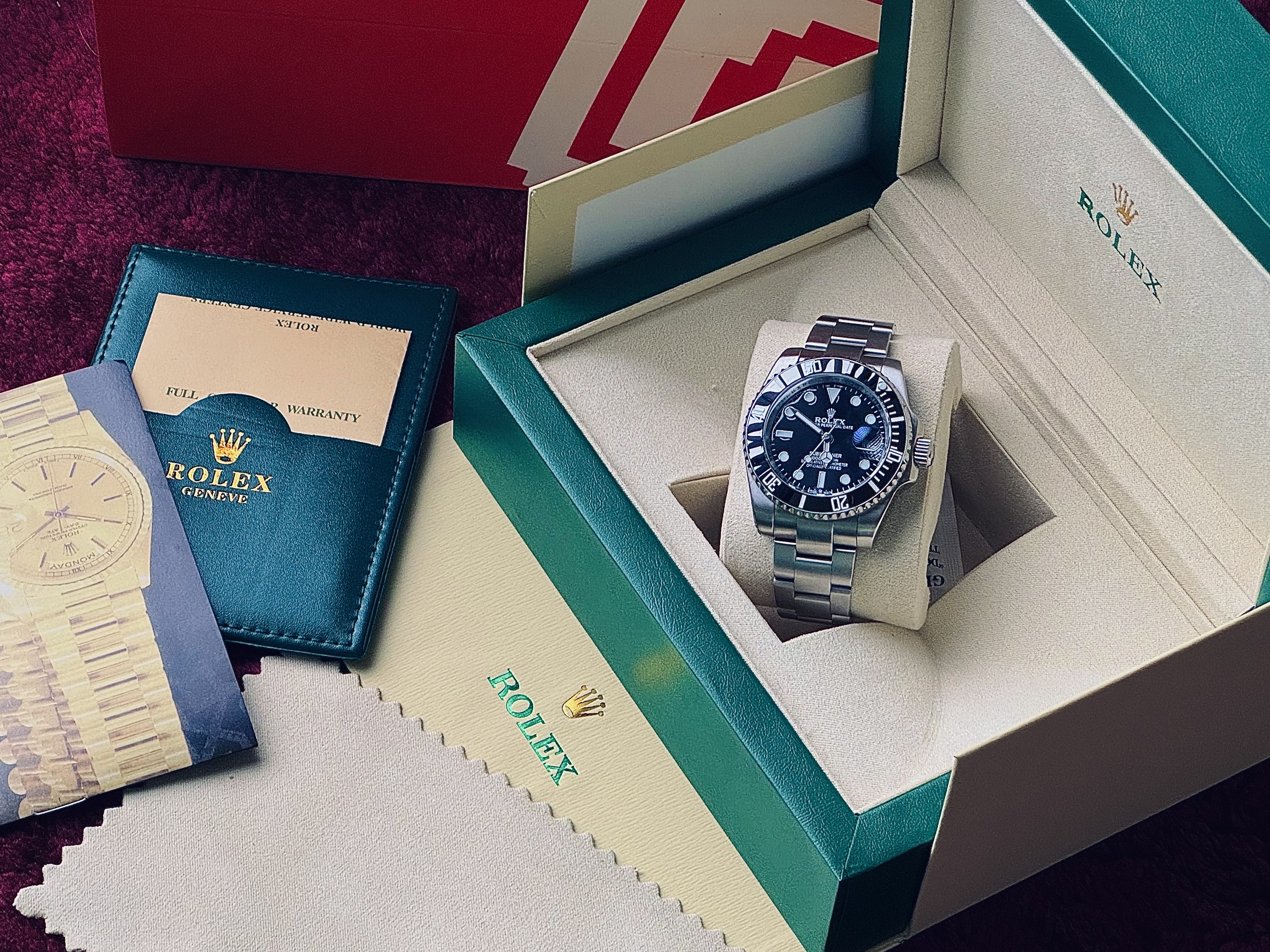 Rolex Submariner Date (Master Grade) thumbnail 4