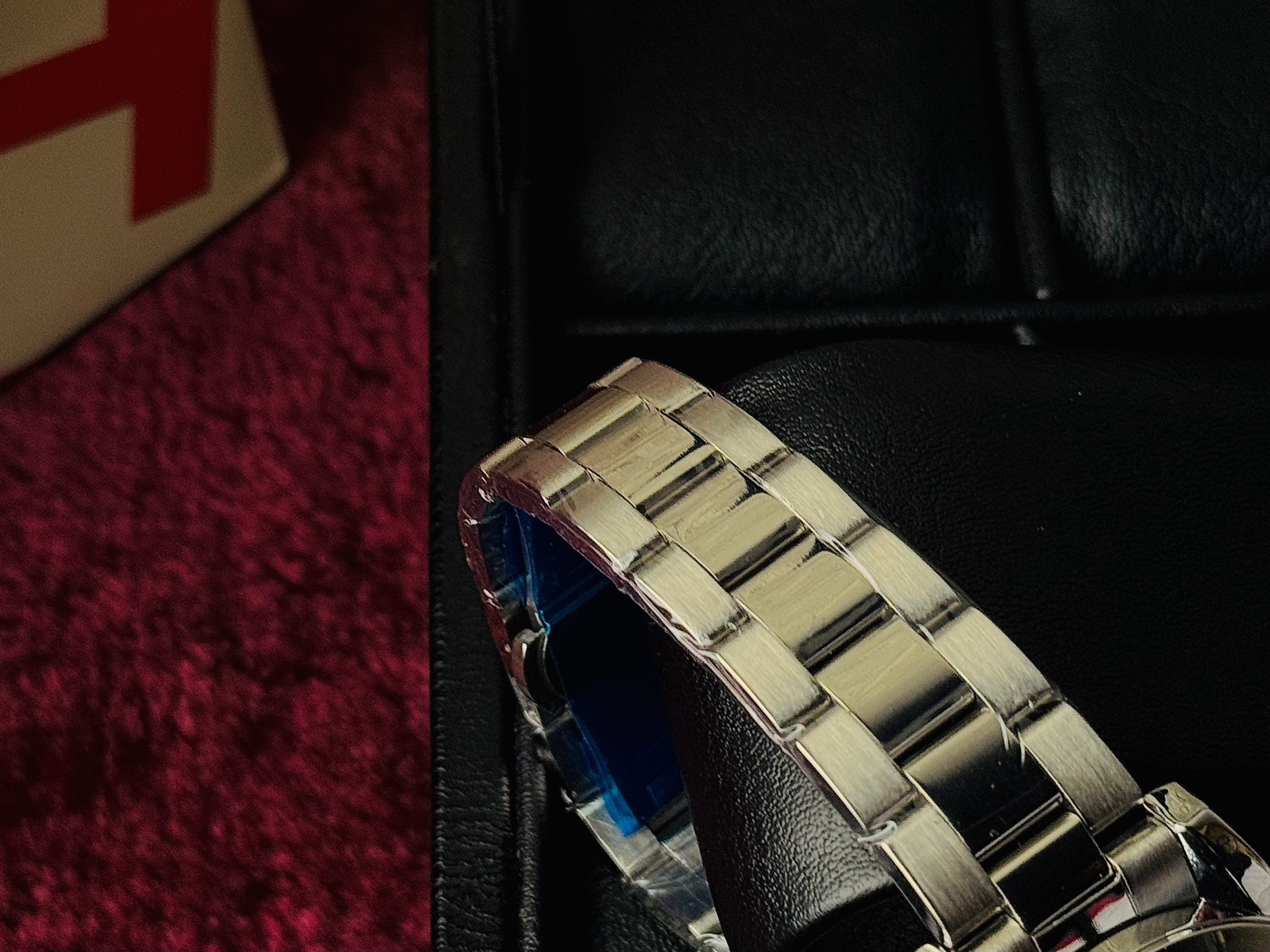Omega Seamaster Aqua Terra thumbnail 2
