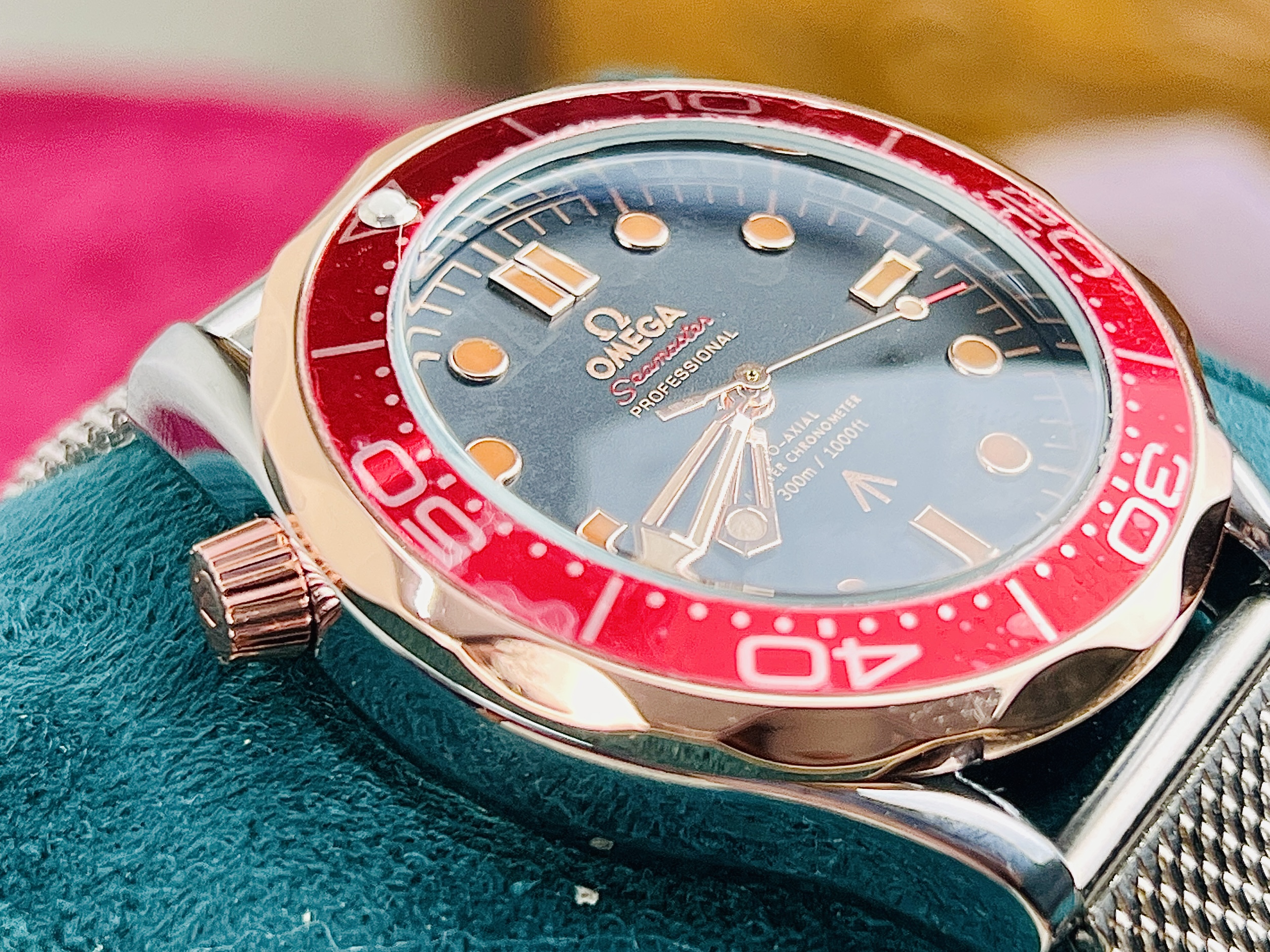 Omega Seamaster 007 Diver Watch (Semi AAA) thumbnail 3