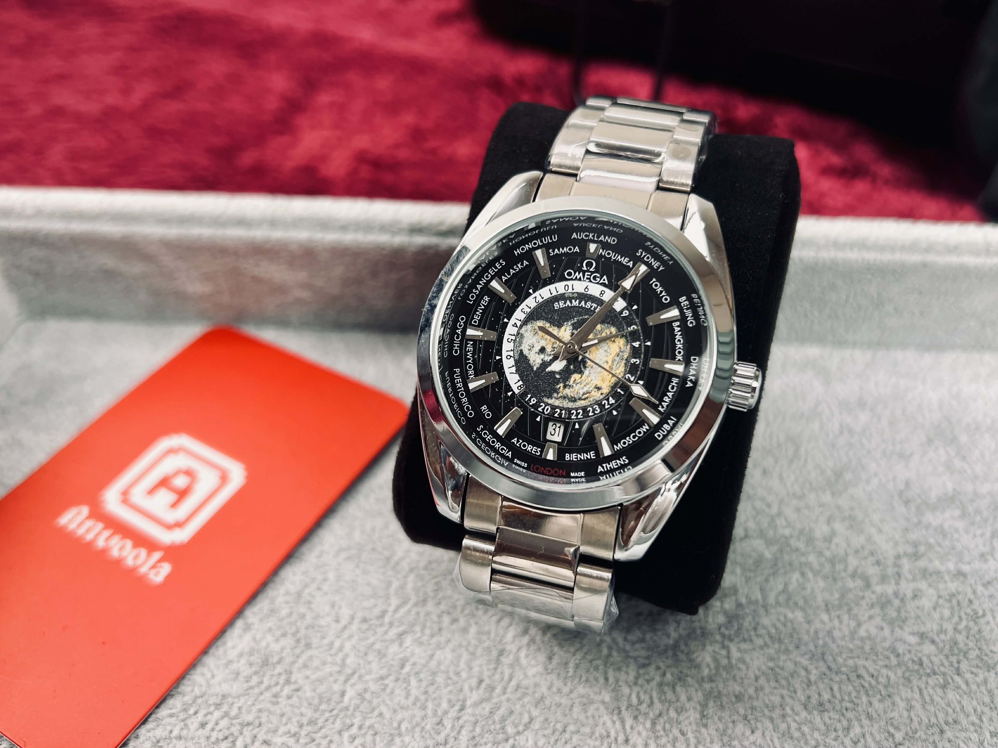 Omega Snoopy Chain