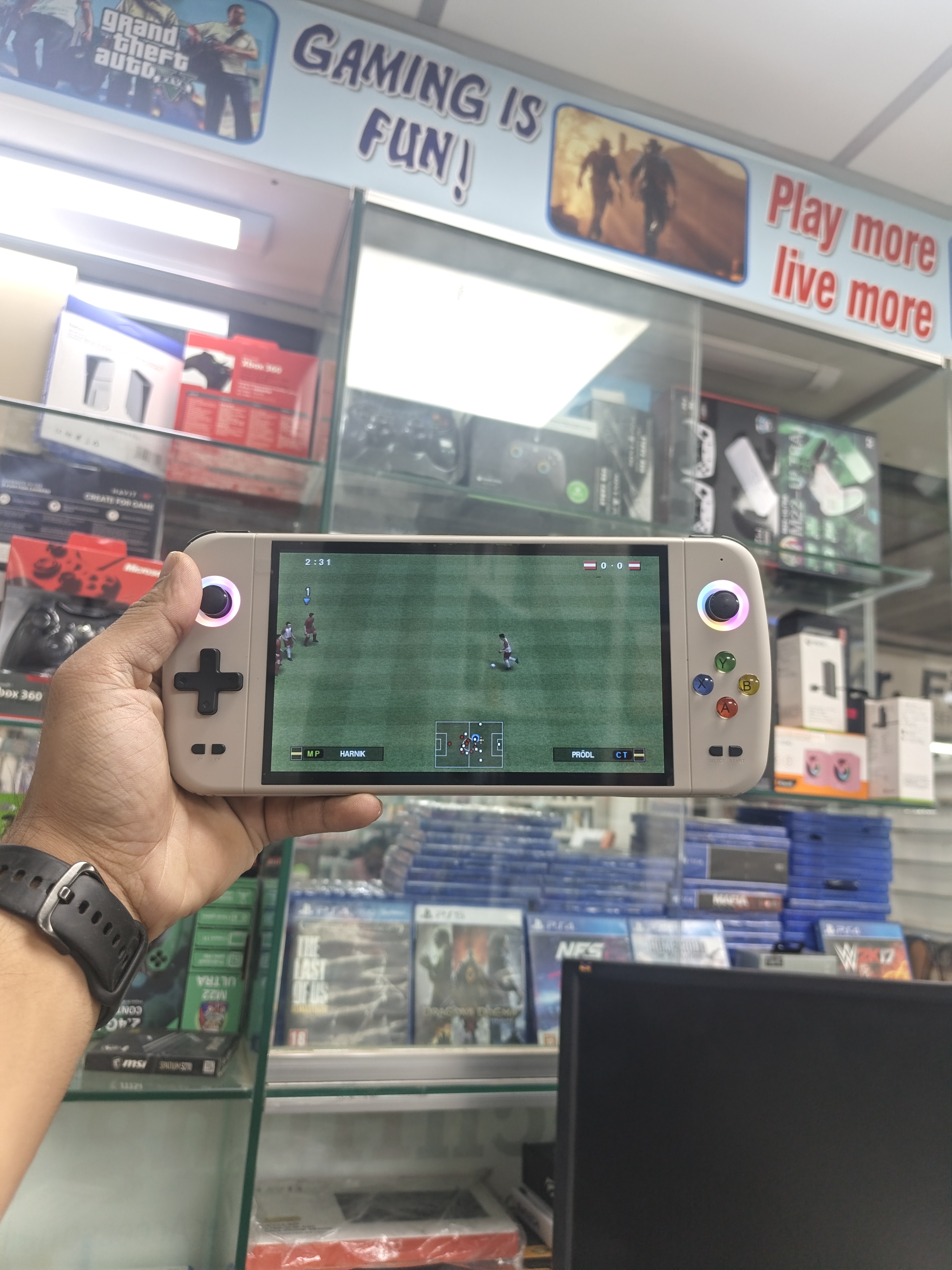 🔥 M27 Retro Gaming Handheld 64GB | 15K+ Classic Games Ready to Play 🎮_img_2
