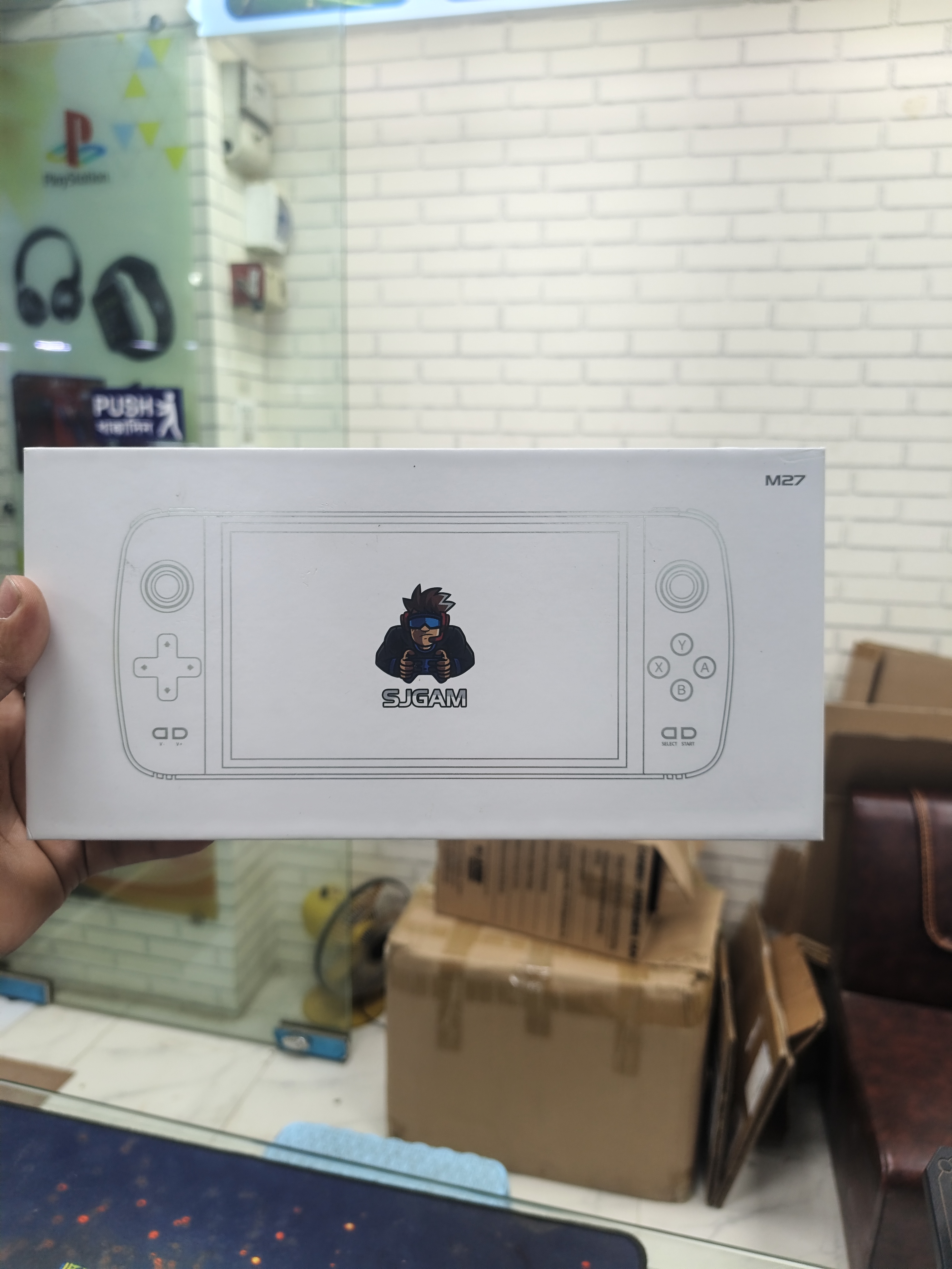 🔥 M27 Retro Gaming Handheld 64GB | 15K+ Classic Games Ready to Play 🎮_img_1