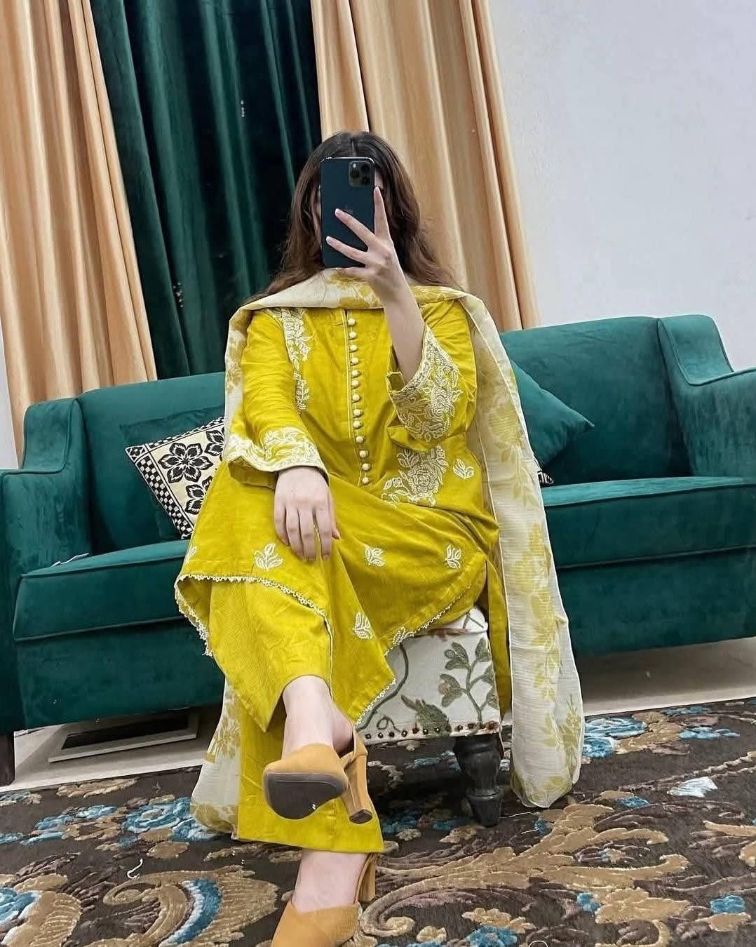 Premium Women's 3-Piece Embroidered Dress Set thumbnail 5