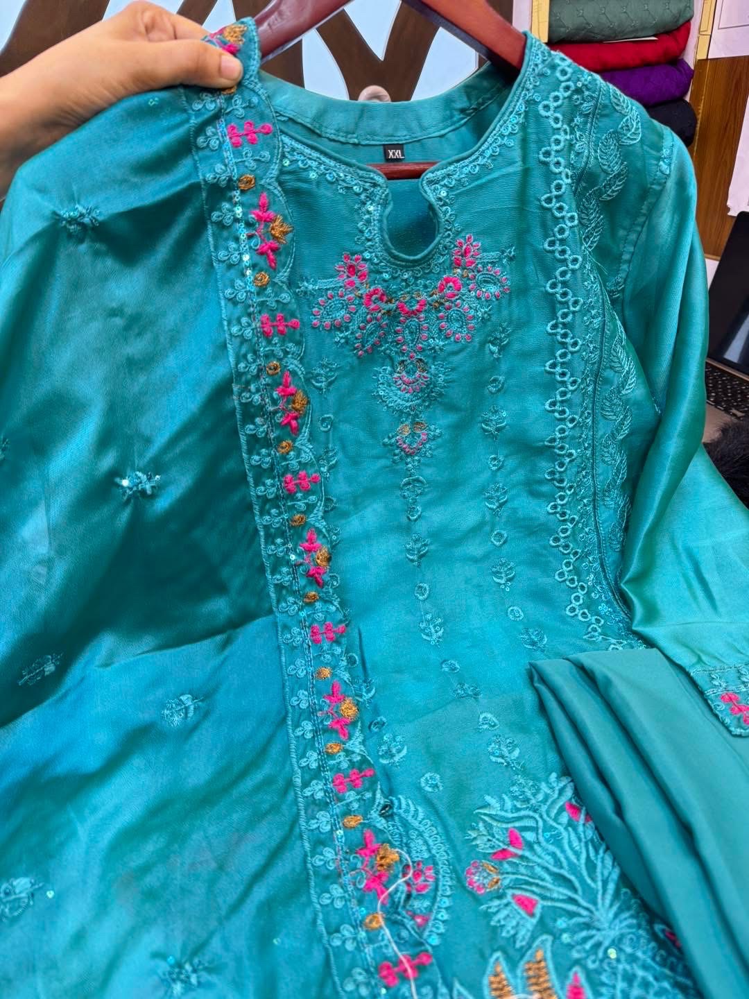 Fascinating Three Piece | Chickenkaari Embroidered | Luxury Lawn thumbnail 6