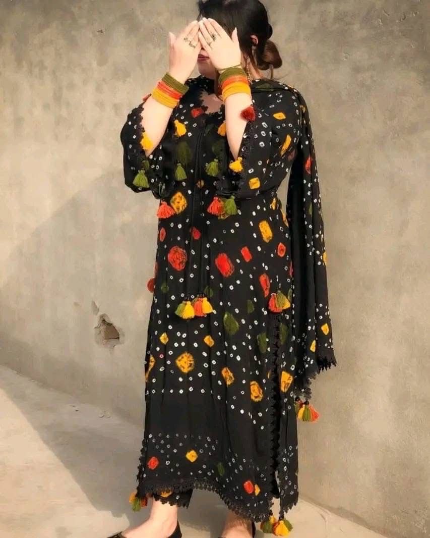 Soft Arabic Linen Full Size handamde Chunri Shirt And Trouser Sleeves Alag hai 3PC Dress