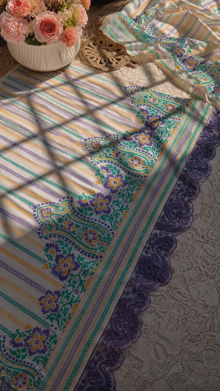 White Cotton Jacquard Kurta Comfort Pant Dupatta thumbnail 5