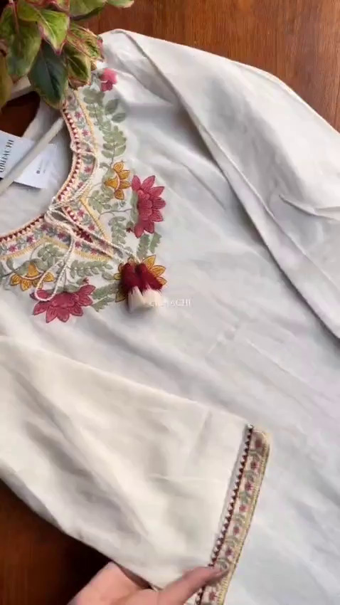 Kashmiri Embrodury Work Cotton Short Kurta thumbnail 4