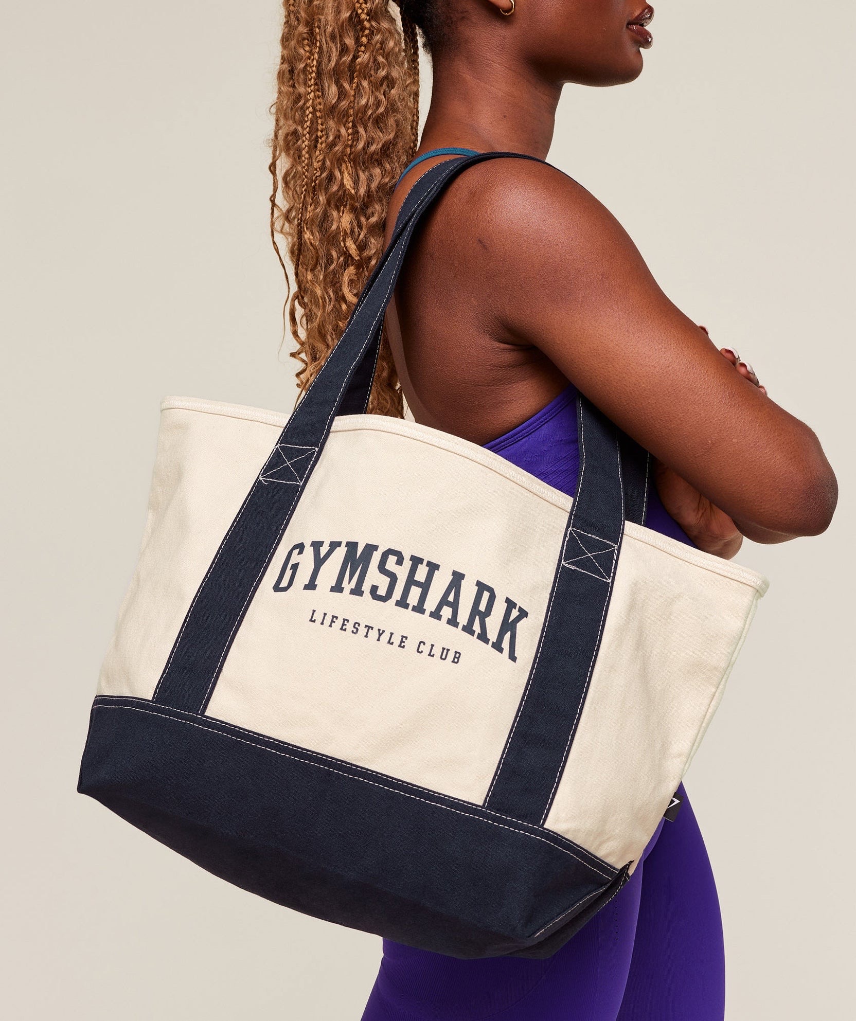 GYM*SHARK COLLEGIATE OVERSIZED TOTE- Oat White/Heavy Blue._img_1