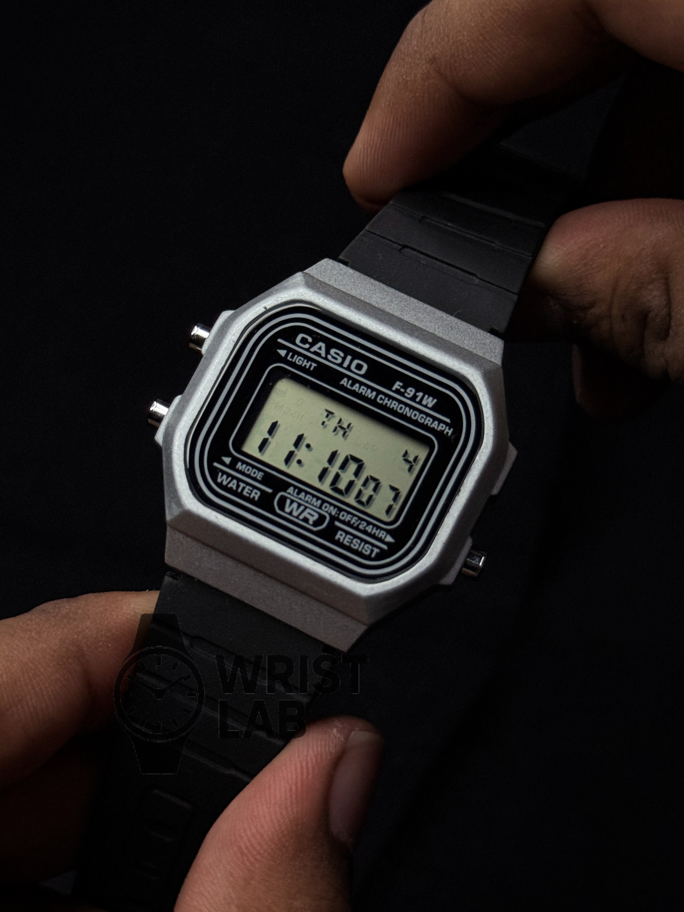 CASIO RETRO DIGITAL CLASSIC SILVER RESIN BELT_img_2