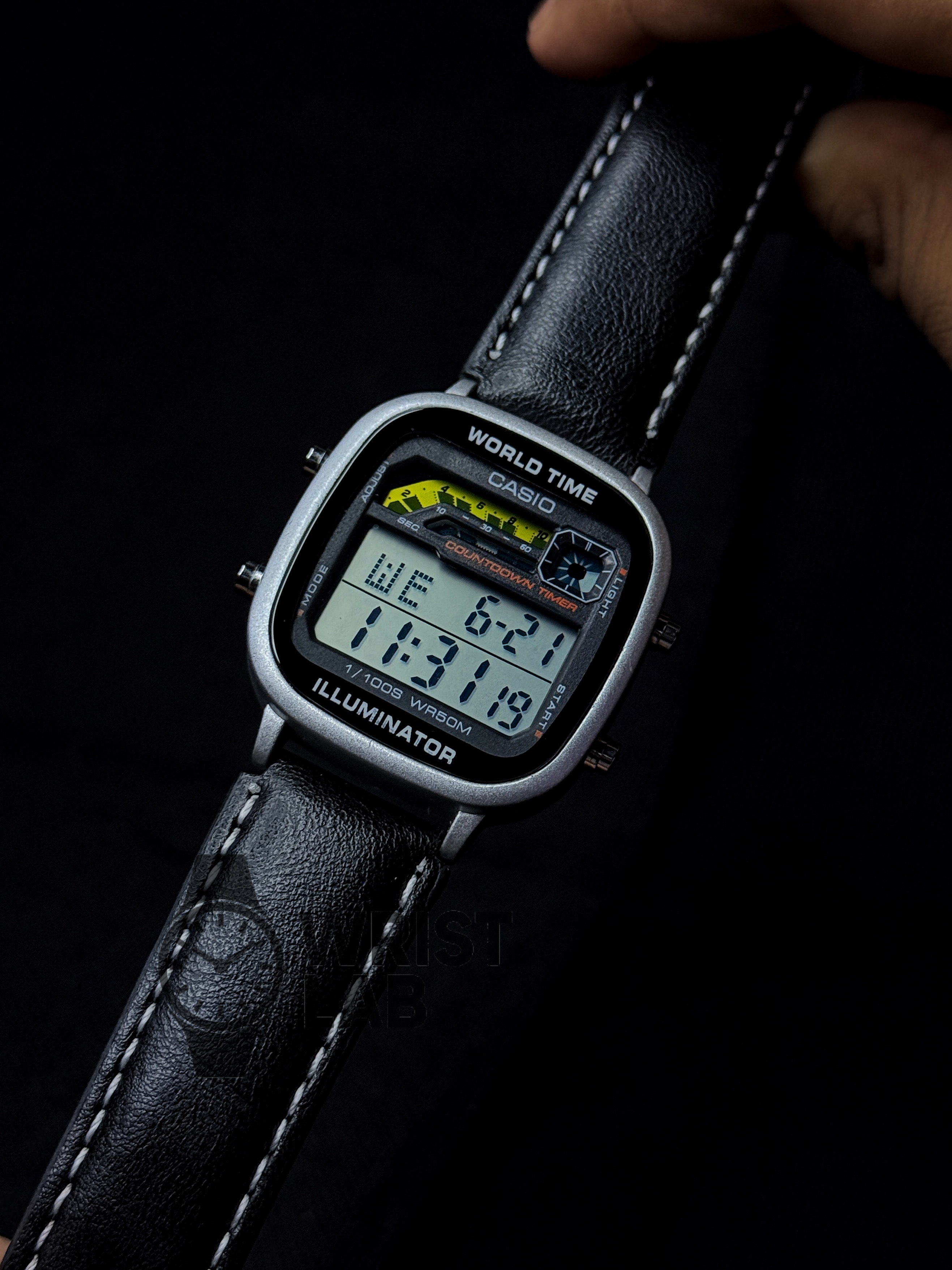 CASIO RETRO WORLD TIMER DIGITAL BLACK BELT SILVER CASE_img_1