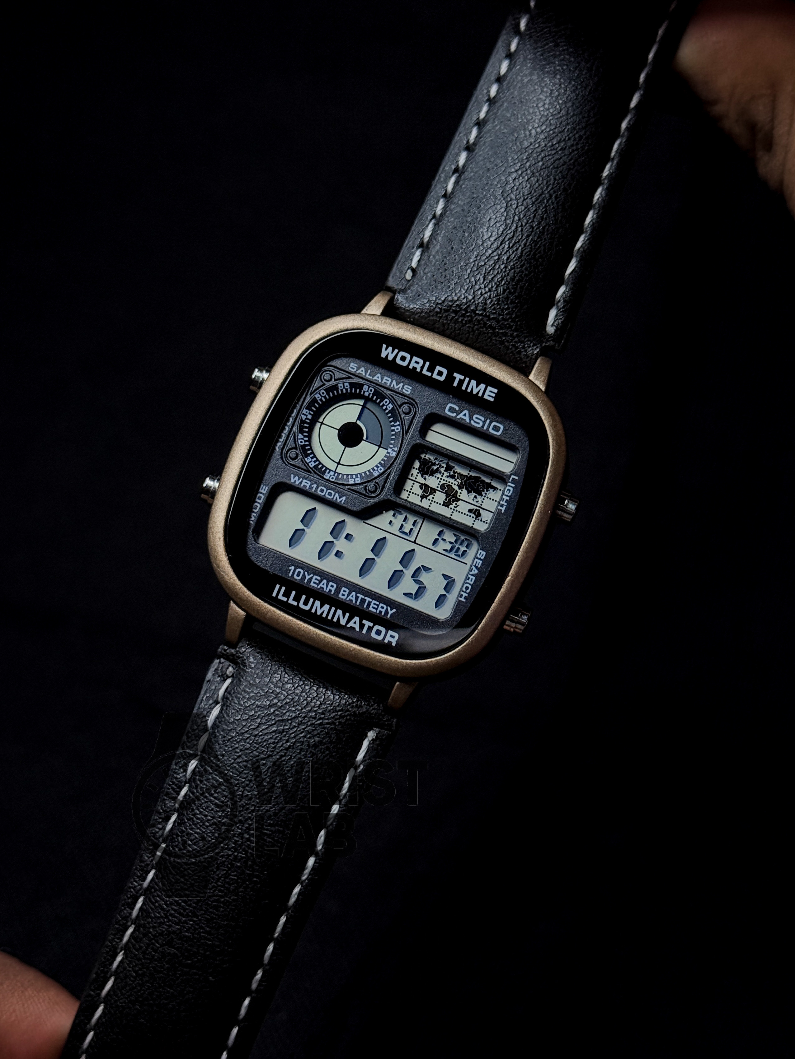 CASIO RETRO WORLD TIMER MAP DIGITAL BLACK BELT BRONZE CASE_img_1