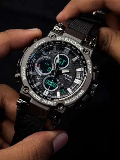 G-SHOCK TITAN FORCE ANALOG X DIGITAL BLACK BEZEL WHITE ACCENT SPORT WATCH_img_2