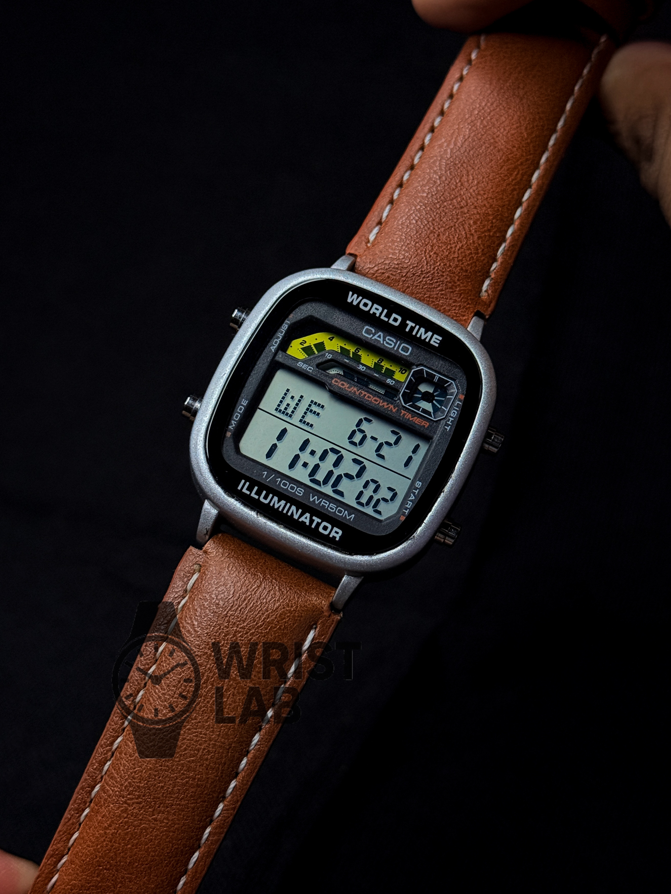 CASIO RETRO WORLD TIMER DIGITAL BISCUIT BELT SILVER CASE_img_1