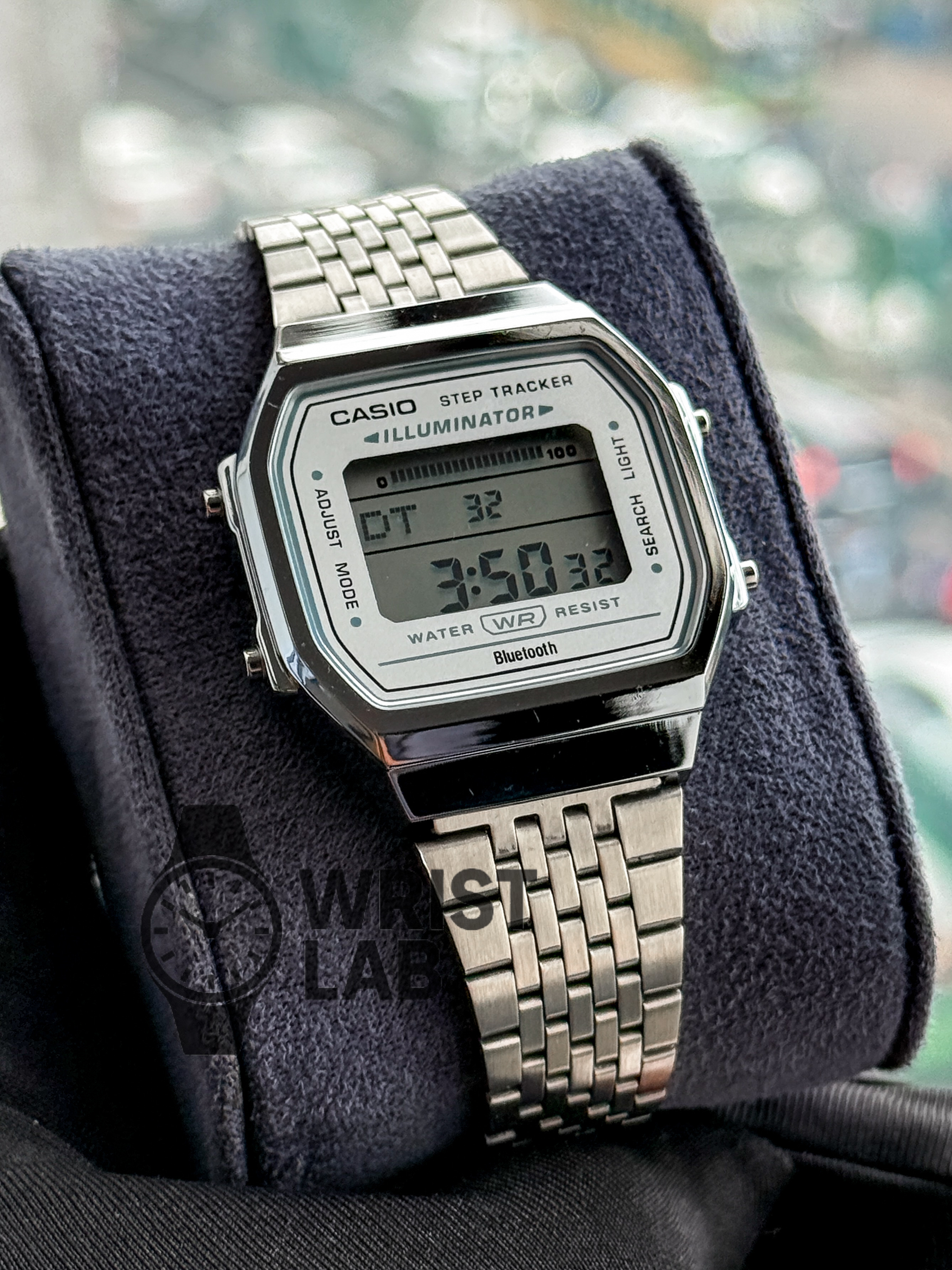 CASIO VINTAGE DIGITAL TRACKER SILVER DIAL_img_1