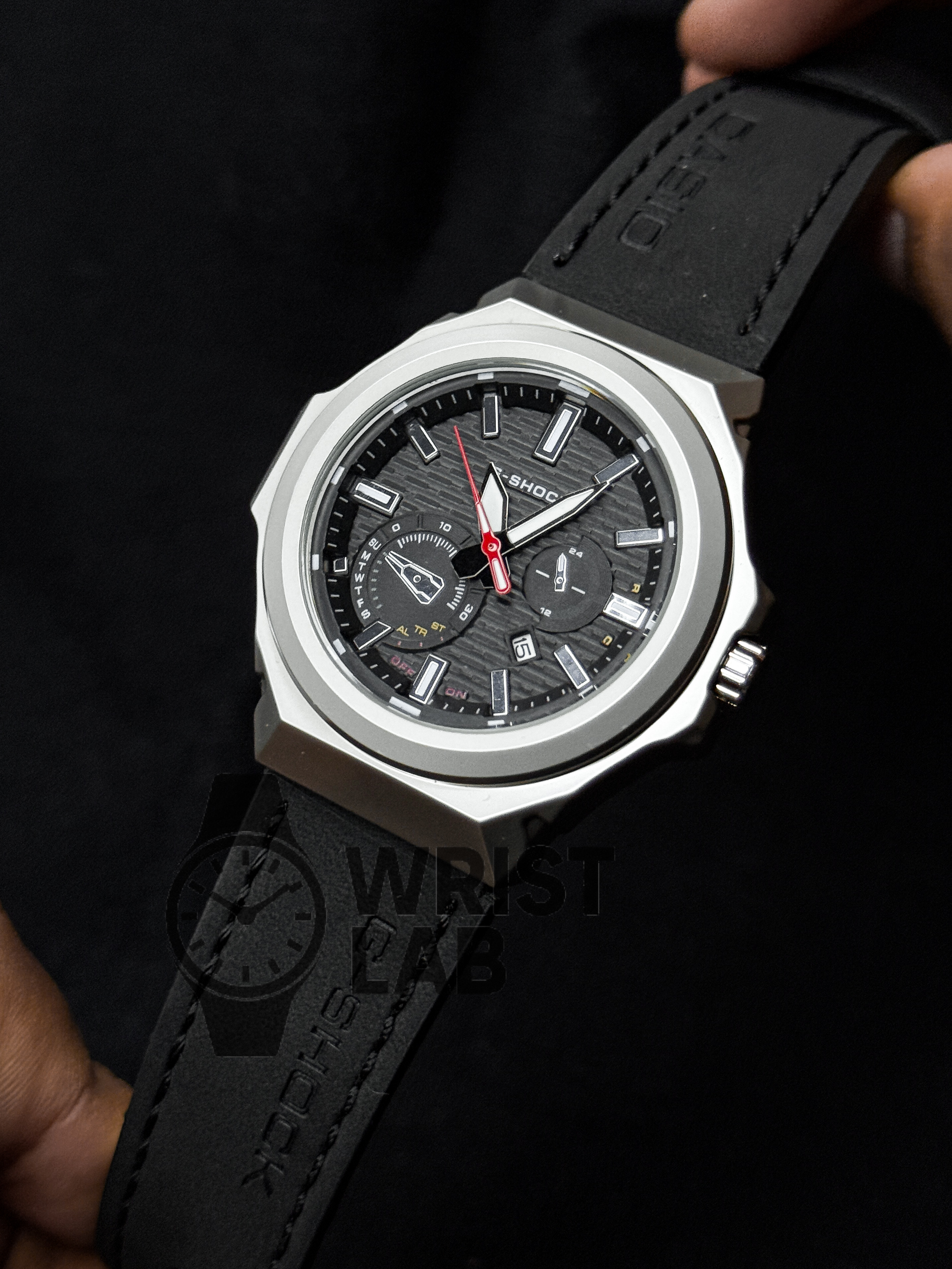 GSHOCK STEELFORGE OCTAGON BLACK BELT BLACK DIAL_img_1