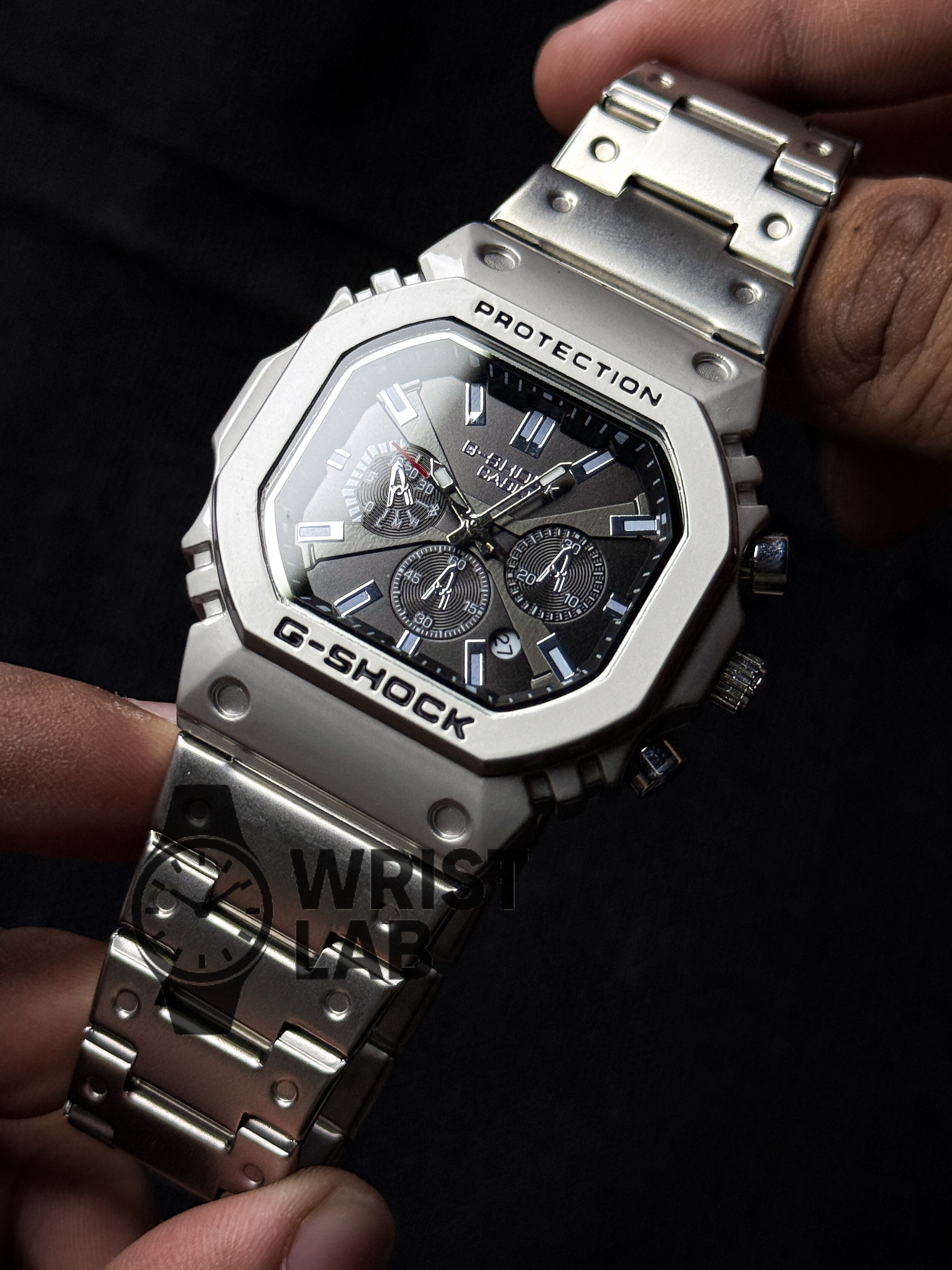 GSHOCK BLACK DIAL SILVER CHAIN_img_1