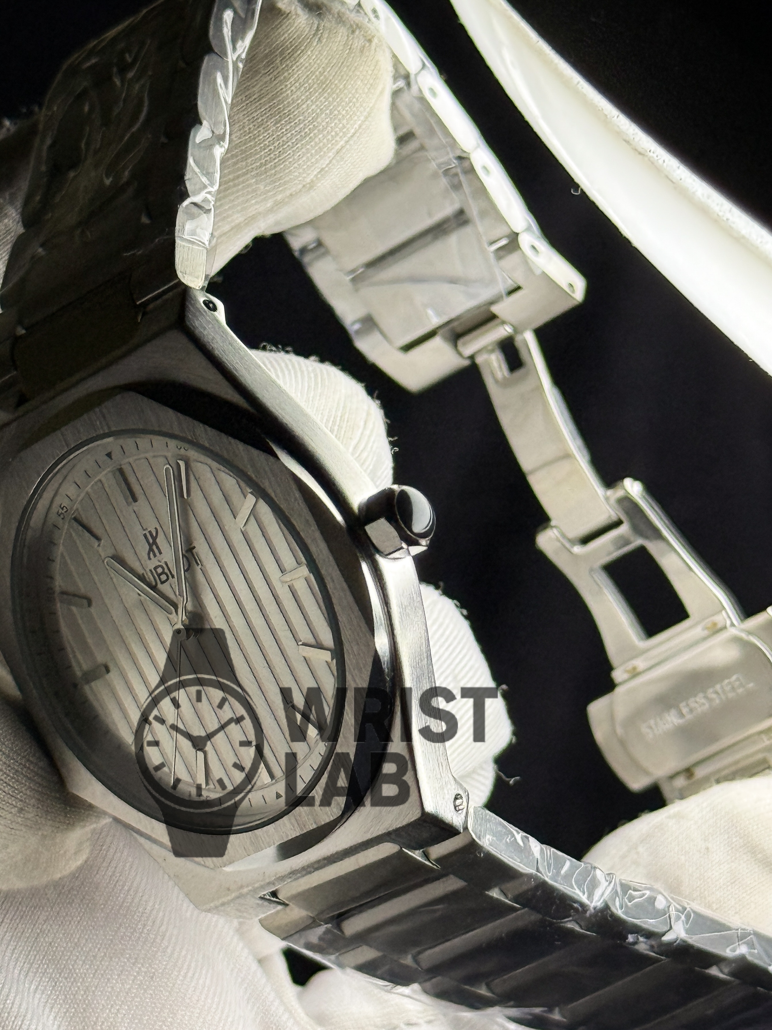 HUBLOT PINNACLE LINEAR SILVER CHAIN BLUE DIAL_img_3
