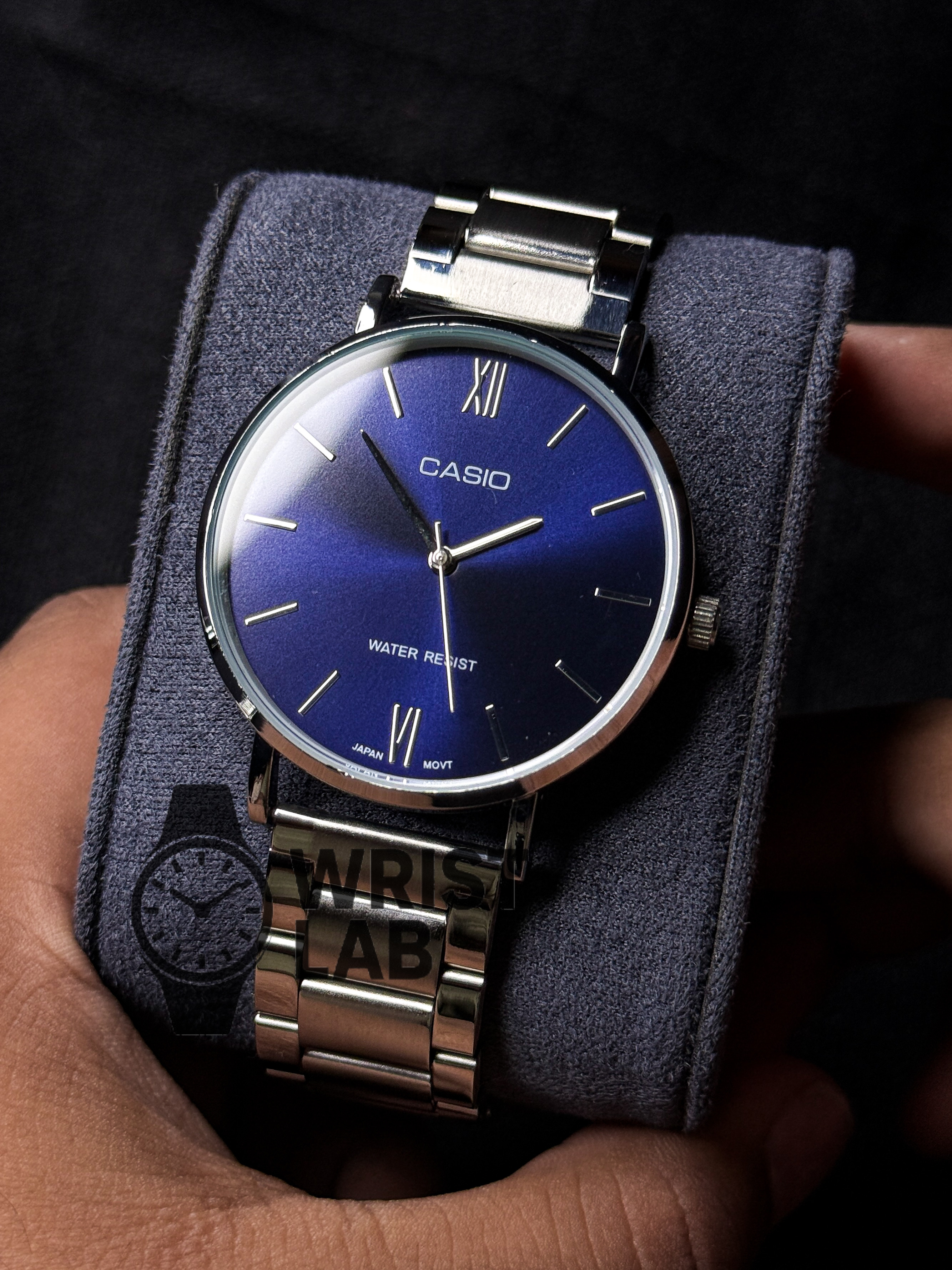 CASIO CLASSIC LINEAR SILVER CHAIN BLUE DIAL_img_0