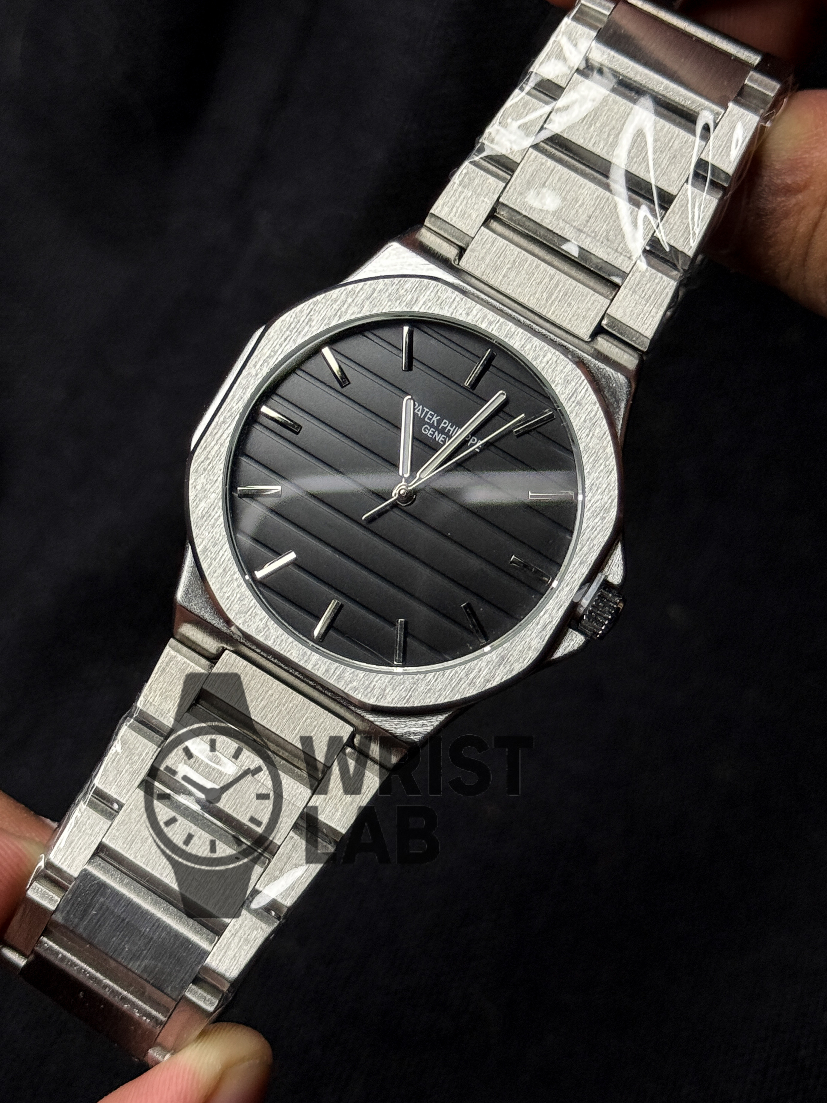 PATEK PHILIPPE MIDNIGHT RIBBED STEEL-LINK BLACK DIAL SILVER CHAIN_img_3