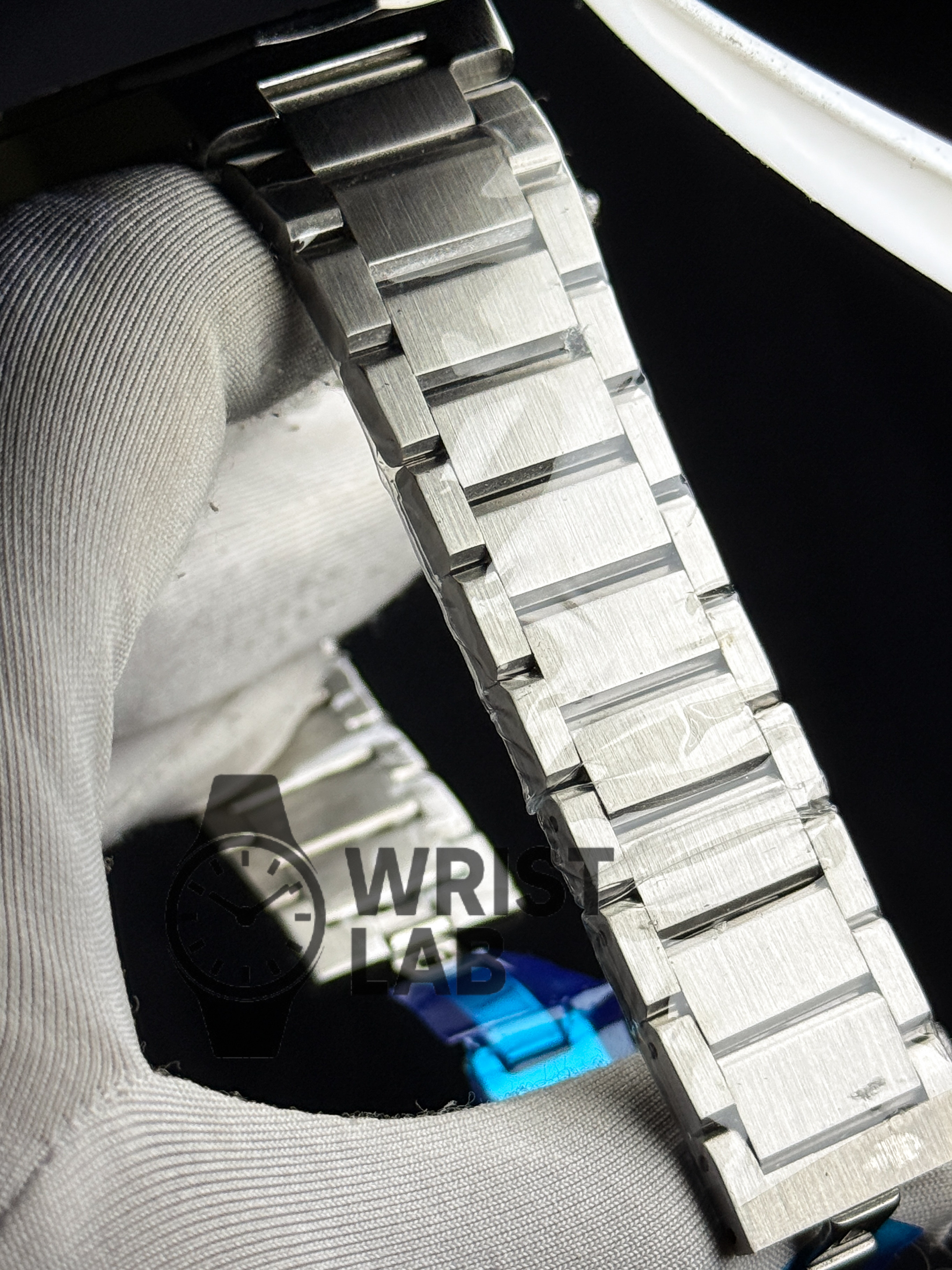 AP ROYAL AZURE OCTA-LINK TWO TONE BLACK DIAL SILVER CHAIN_img_3