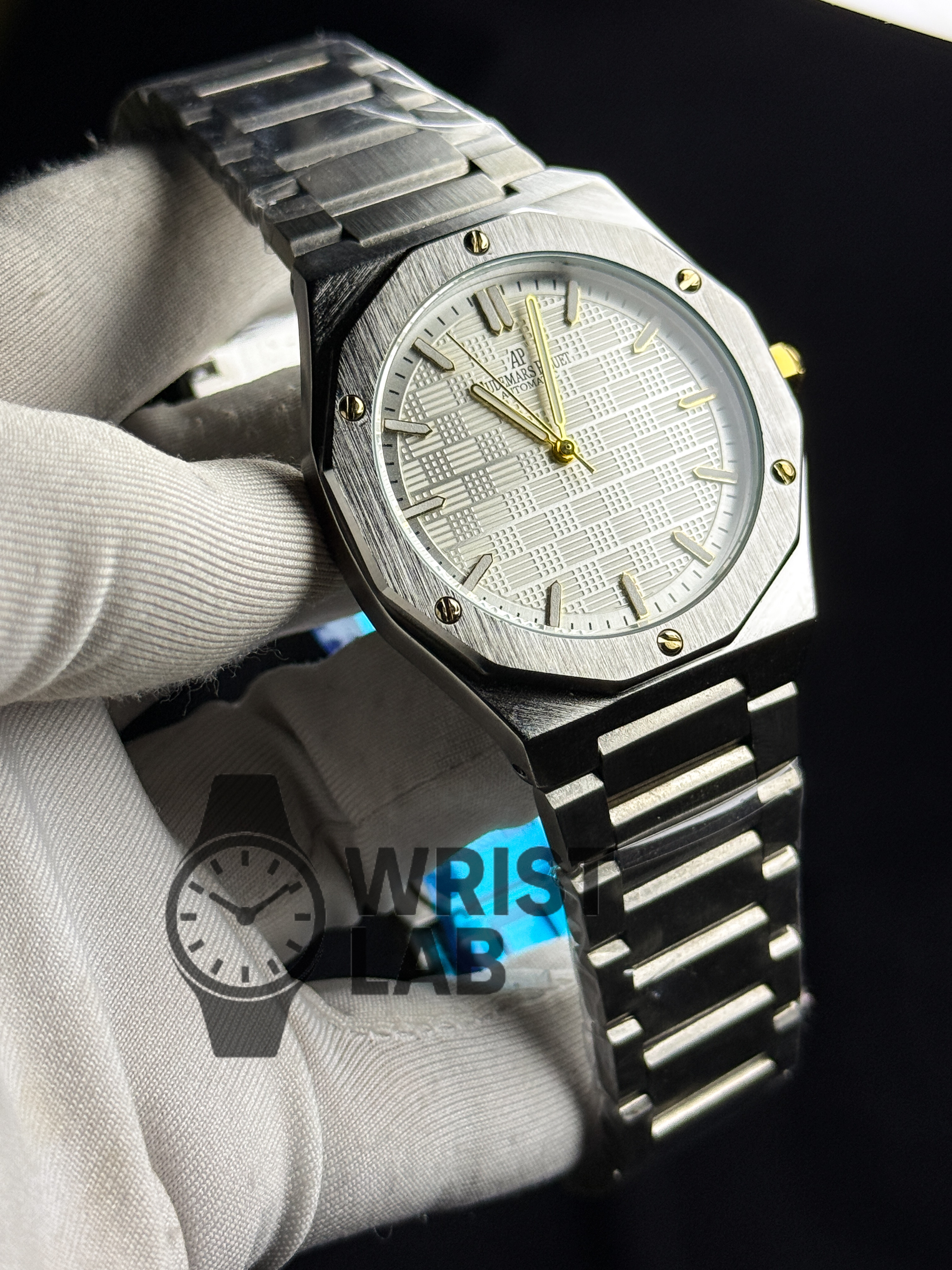 AP ROYAL AZURE OCTA-LINK TWO TONE WHITE DIAL SILVER CHAIN_img_0