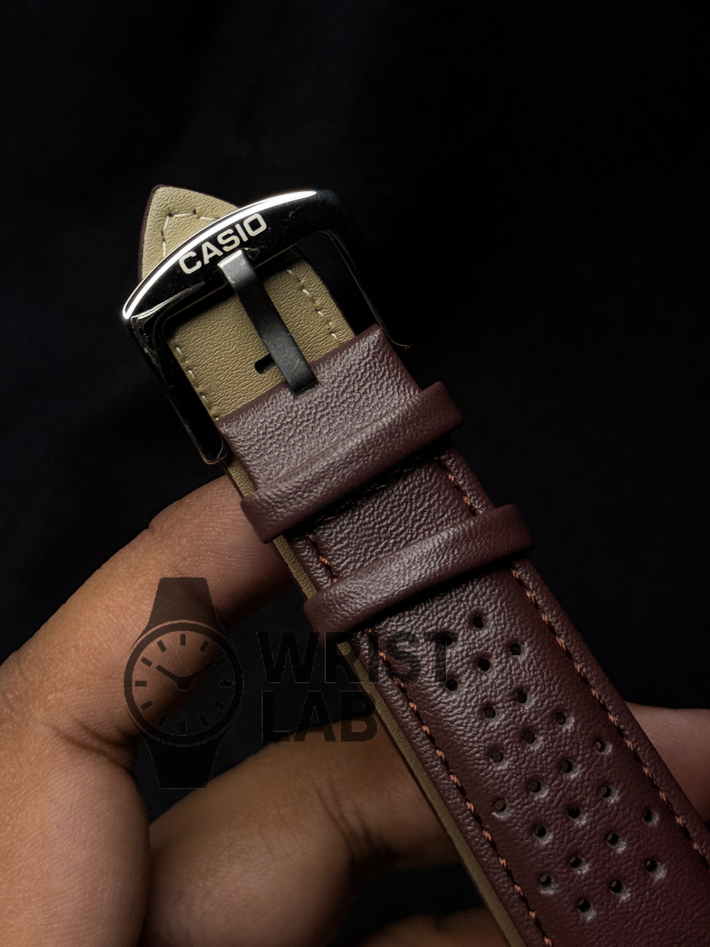 EDIFICE CLASSIC TRI-SUBDIAL BLACK DIAL BROWN BELT_img_5