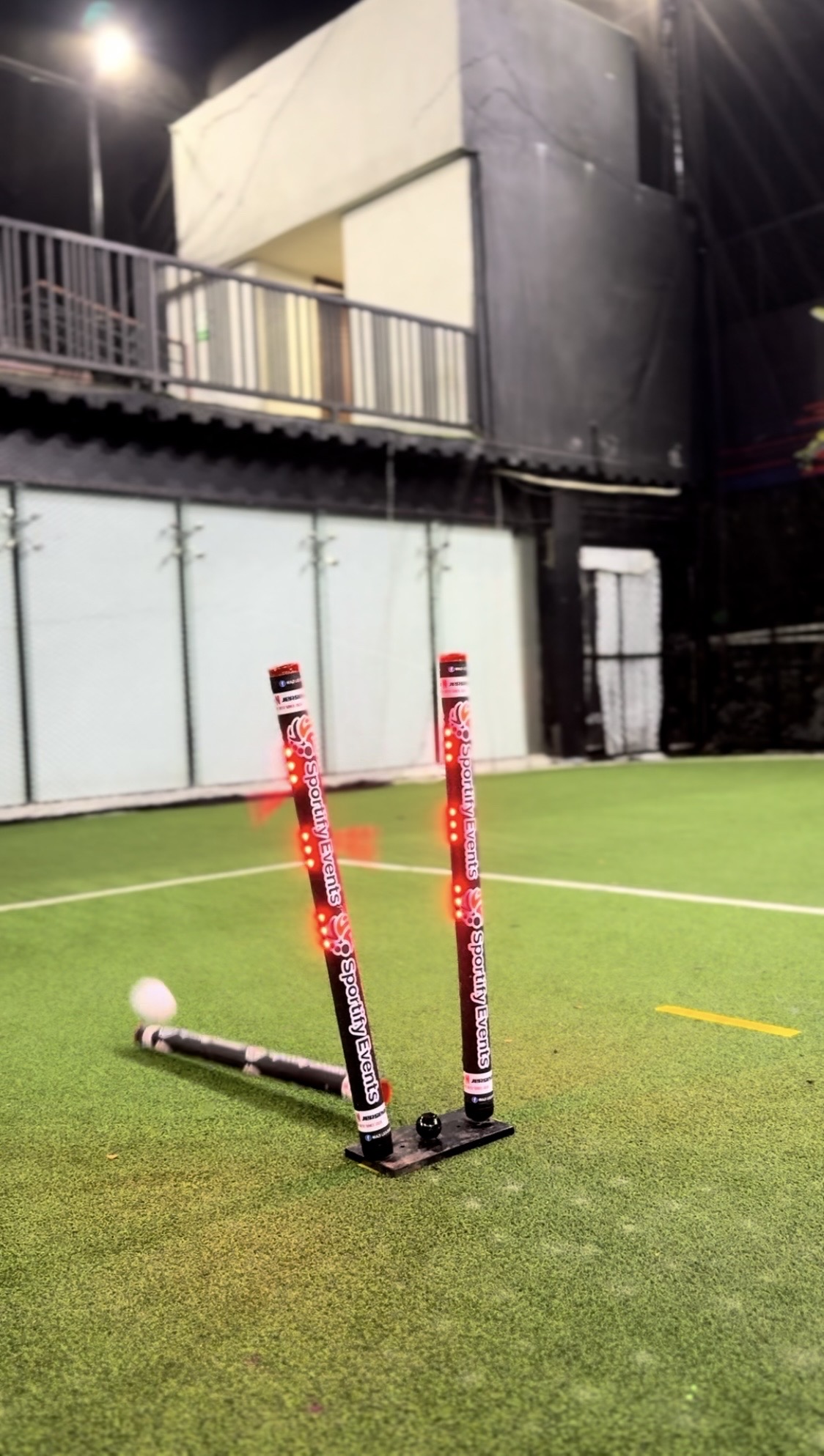 LED Stumps (Day Rent)_img_1