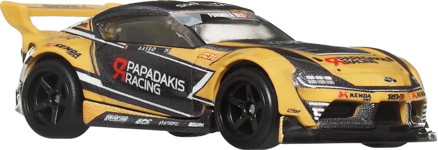PRE ORDER Hot Wheels Team Transport '20 Toyota GR Supra & Fleet Street_img_3