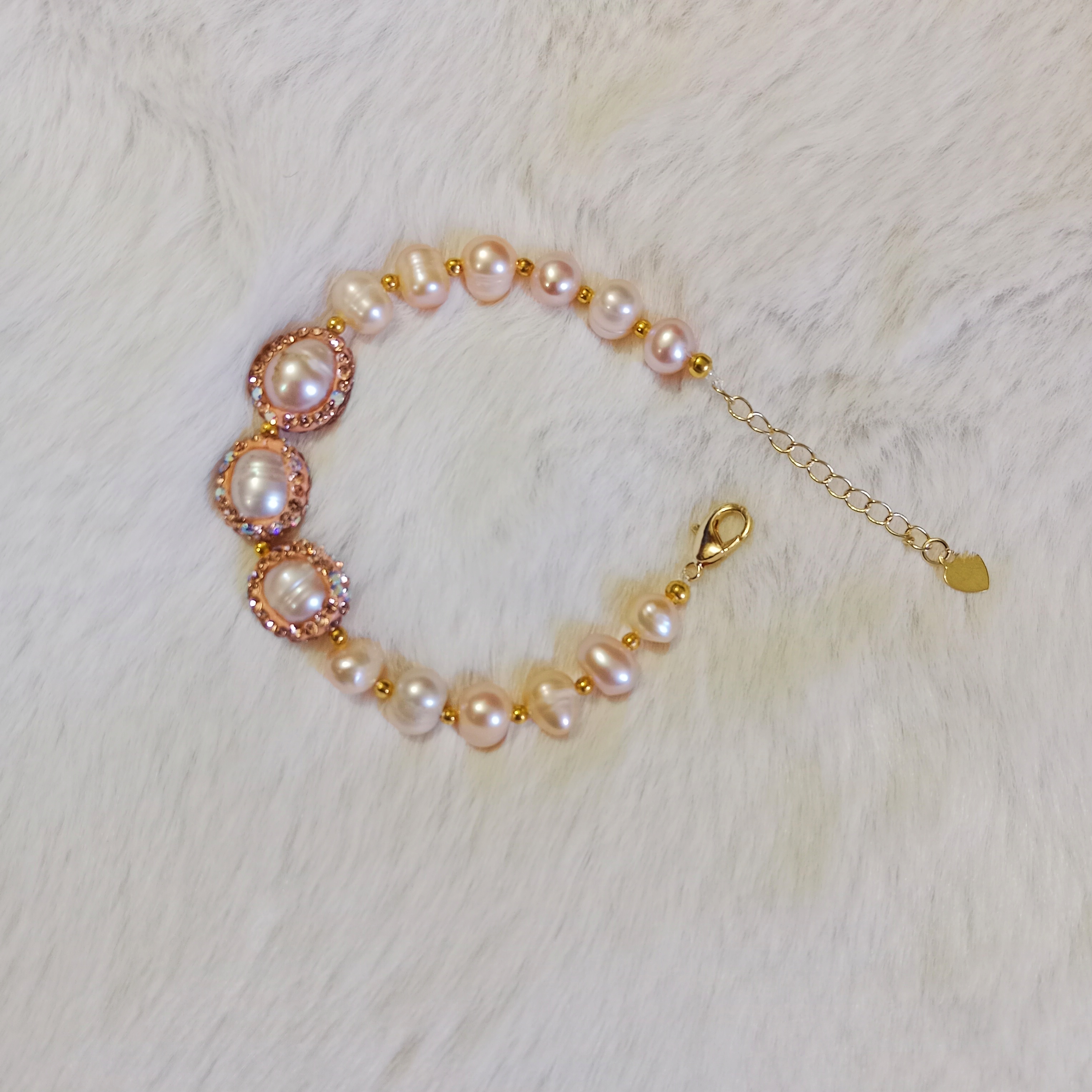 Premium Quality Pearl Adjustable Bracelet_img_0