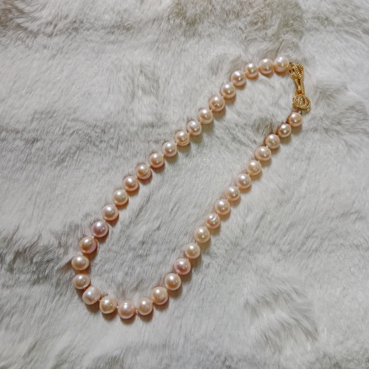 12 MM Peach Pearl One Layer Necklace