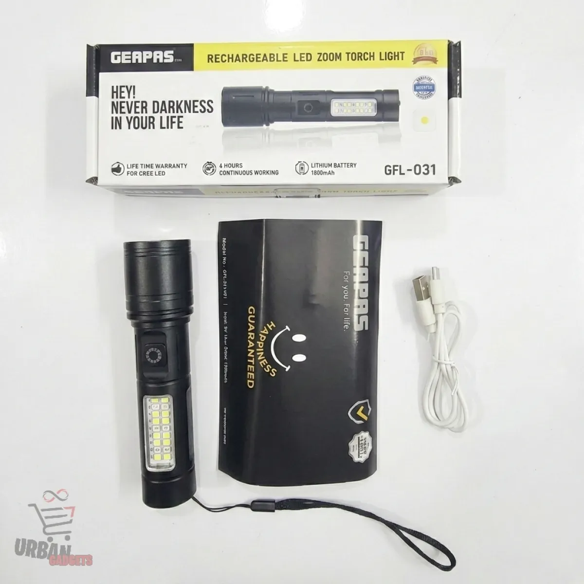 GEAPAS GFL-031 LED ZOOM TORCH LIGHT