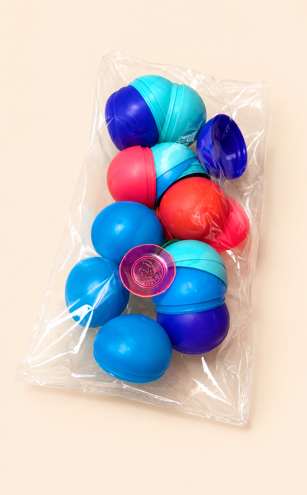 Mini Claw Machine Toy with Plush & Capsule Surprise Set thumbnail 2