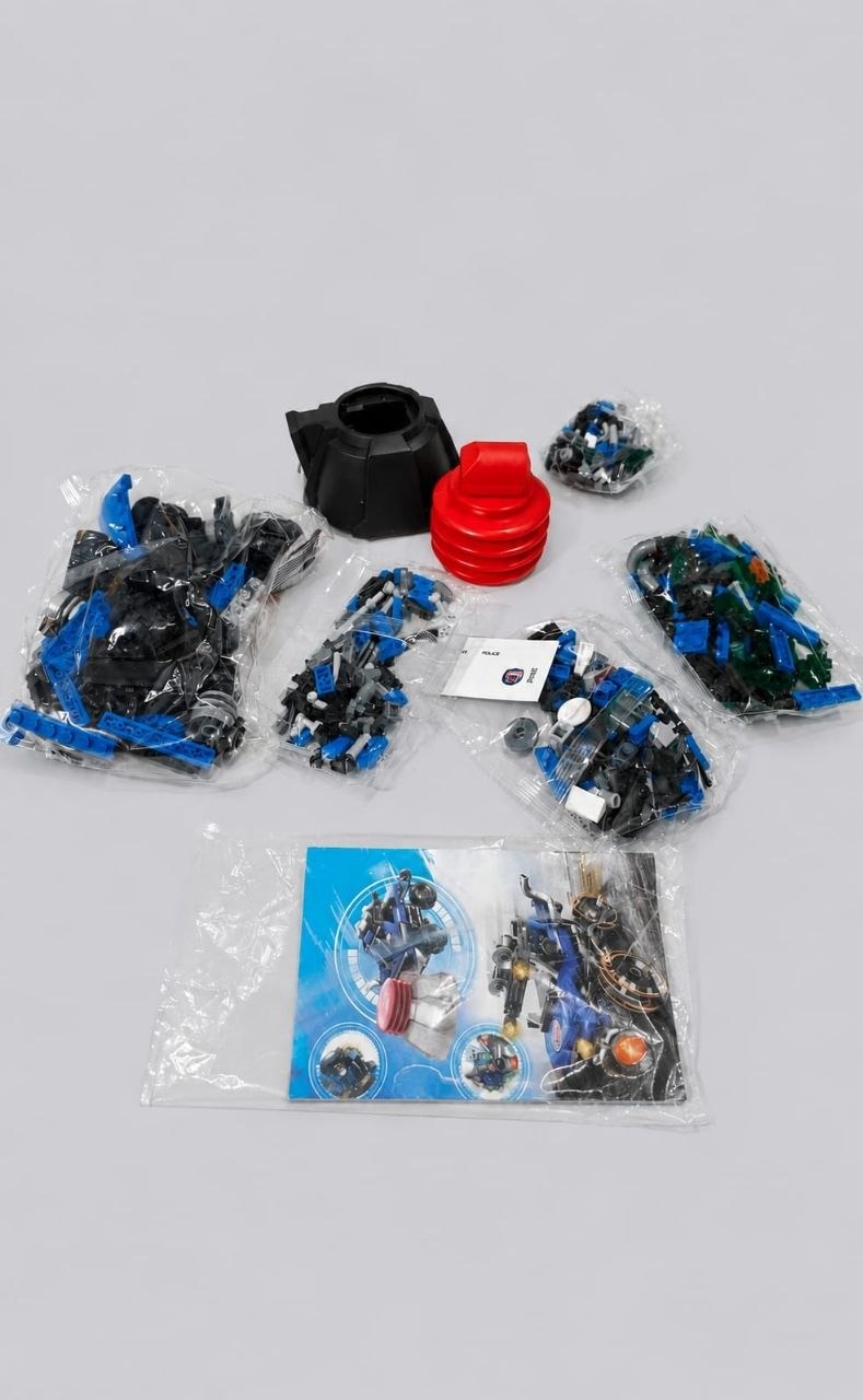 LEGO 457 Pcs 2-in-1 Transforming Off-Road Jeep Set thumbnail 4
