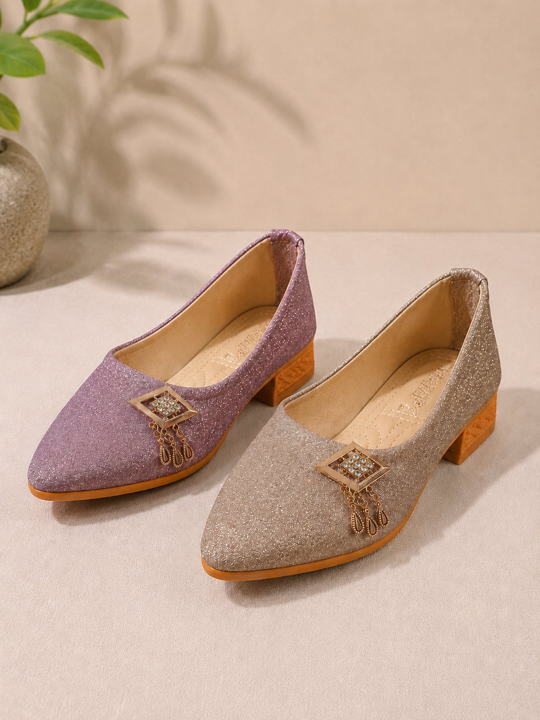 Royal Glow Ladies Heel