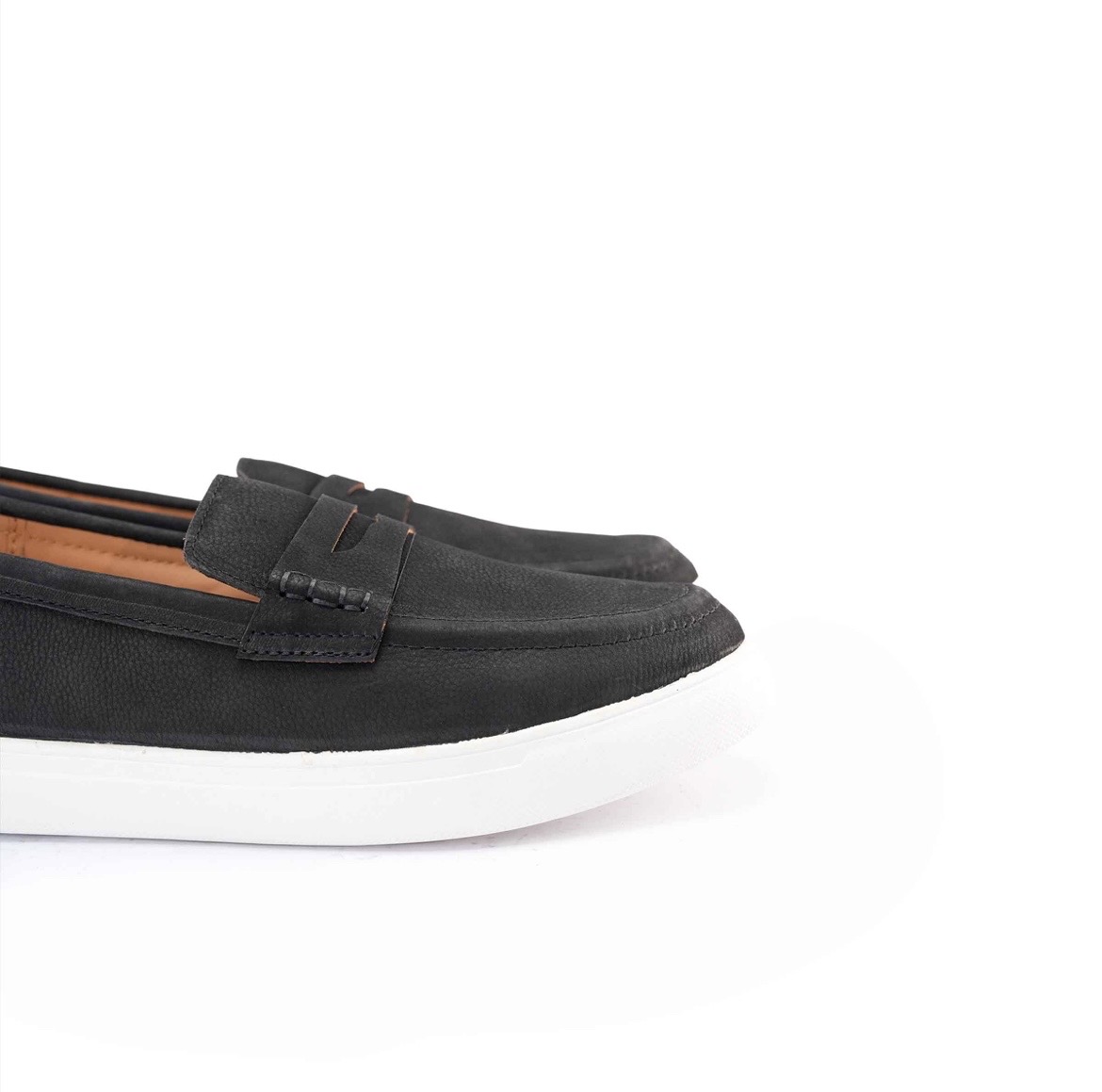 𝐍𝐚𝐲𝐭𝐨 𝐍𝐮𝐛𝐮𝐜𝐤 𝐒𝐥𝐢𝐩-𝐎𝐧 (Black)_img_2